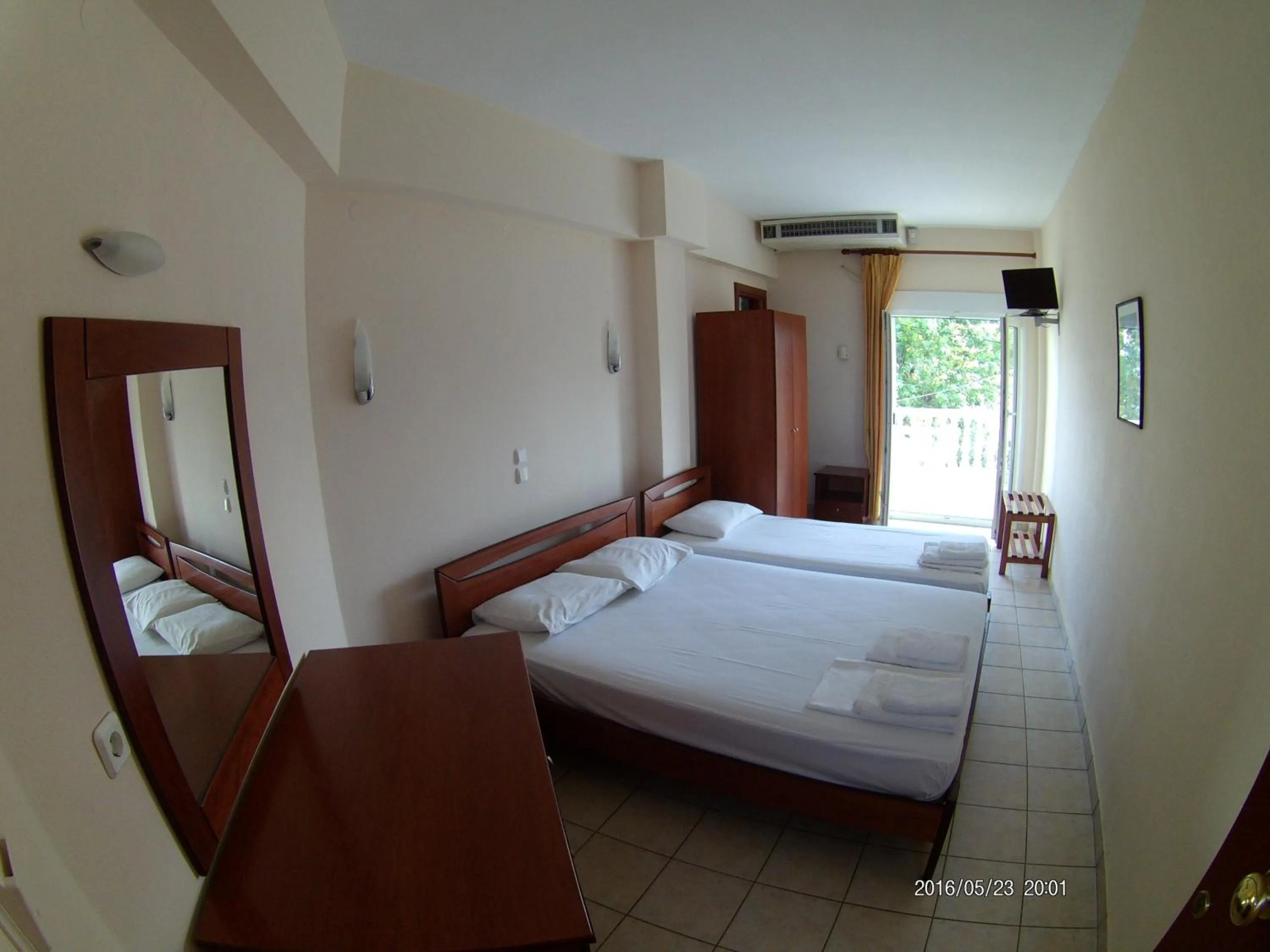 Bedroom in Hotel Akrogiali