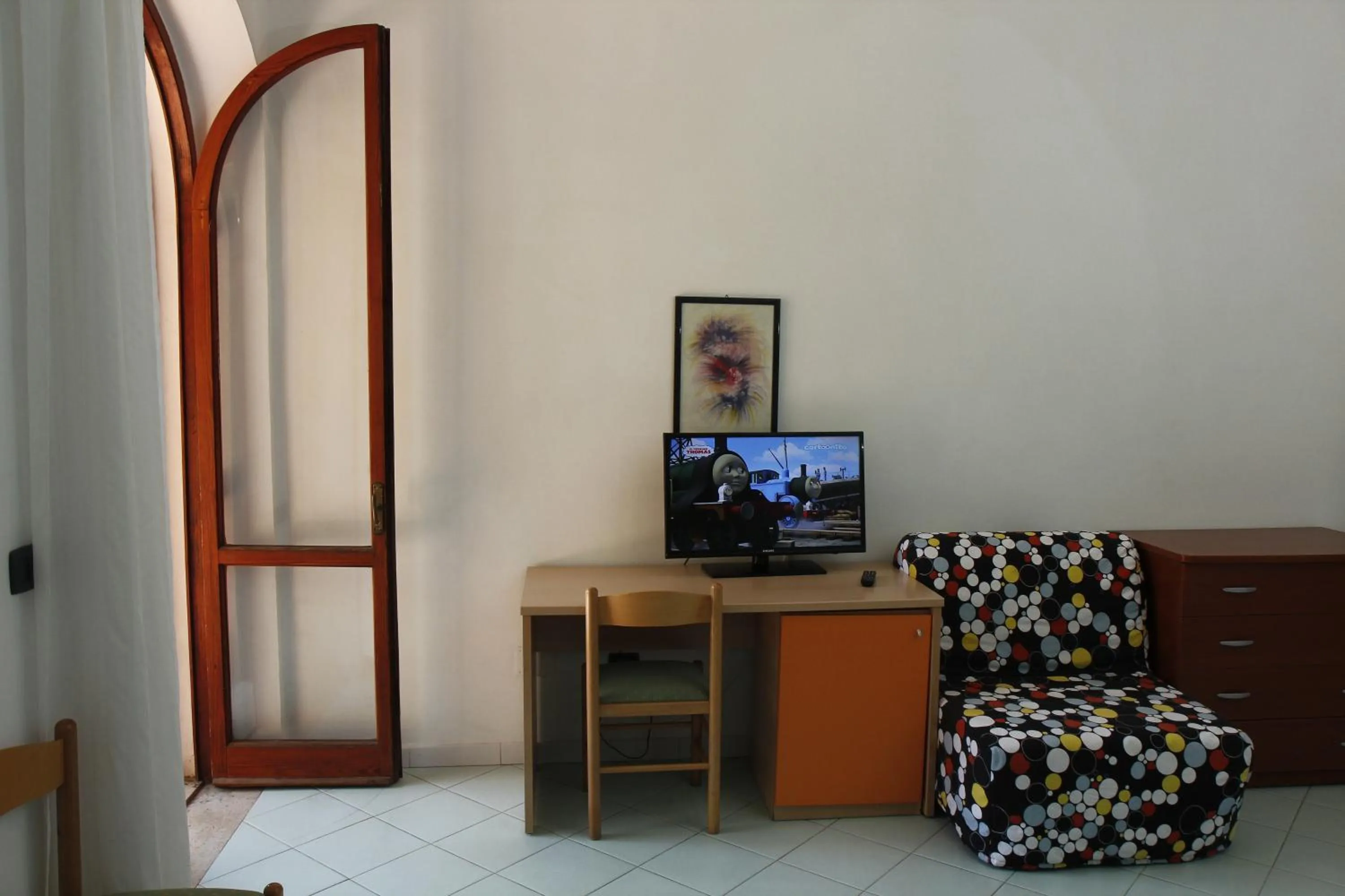 TV and multimedia in Hotel Residence La Darsena