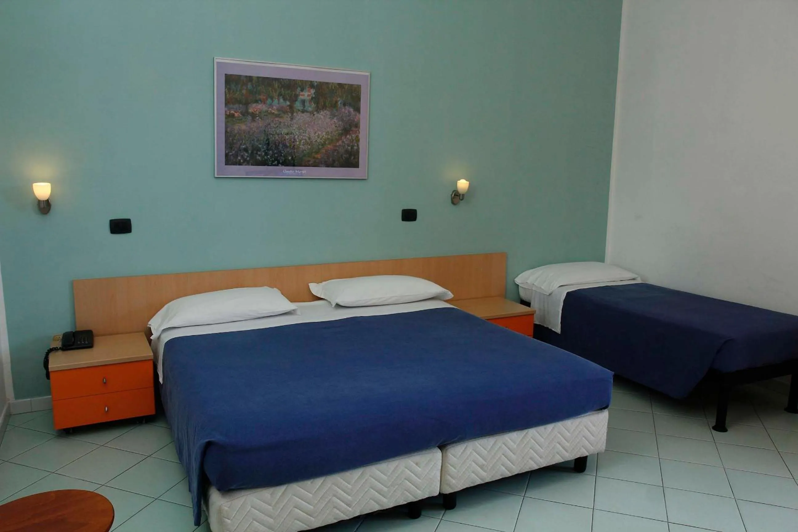 Bed in Hotel Residence La Darsena