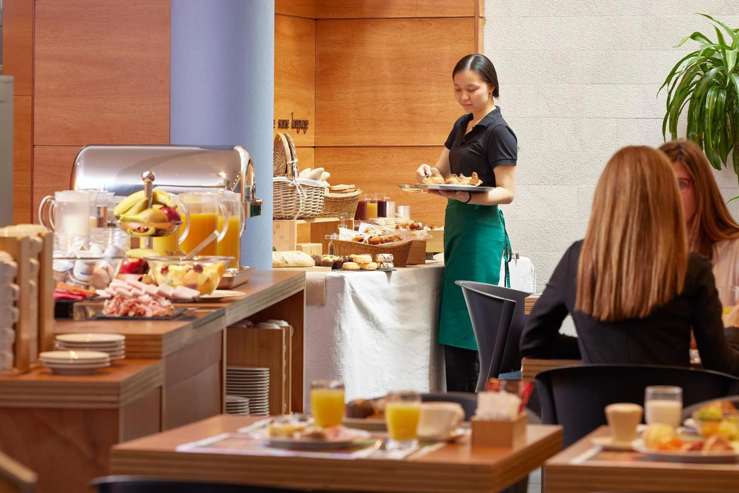 Breakfast in Barcelona Century Hotel