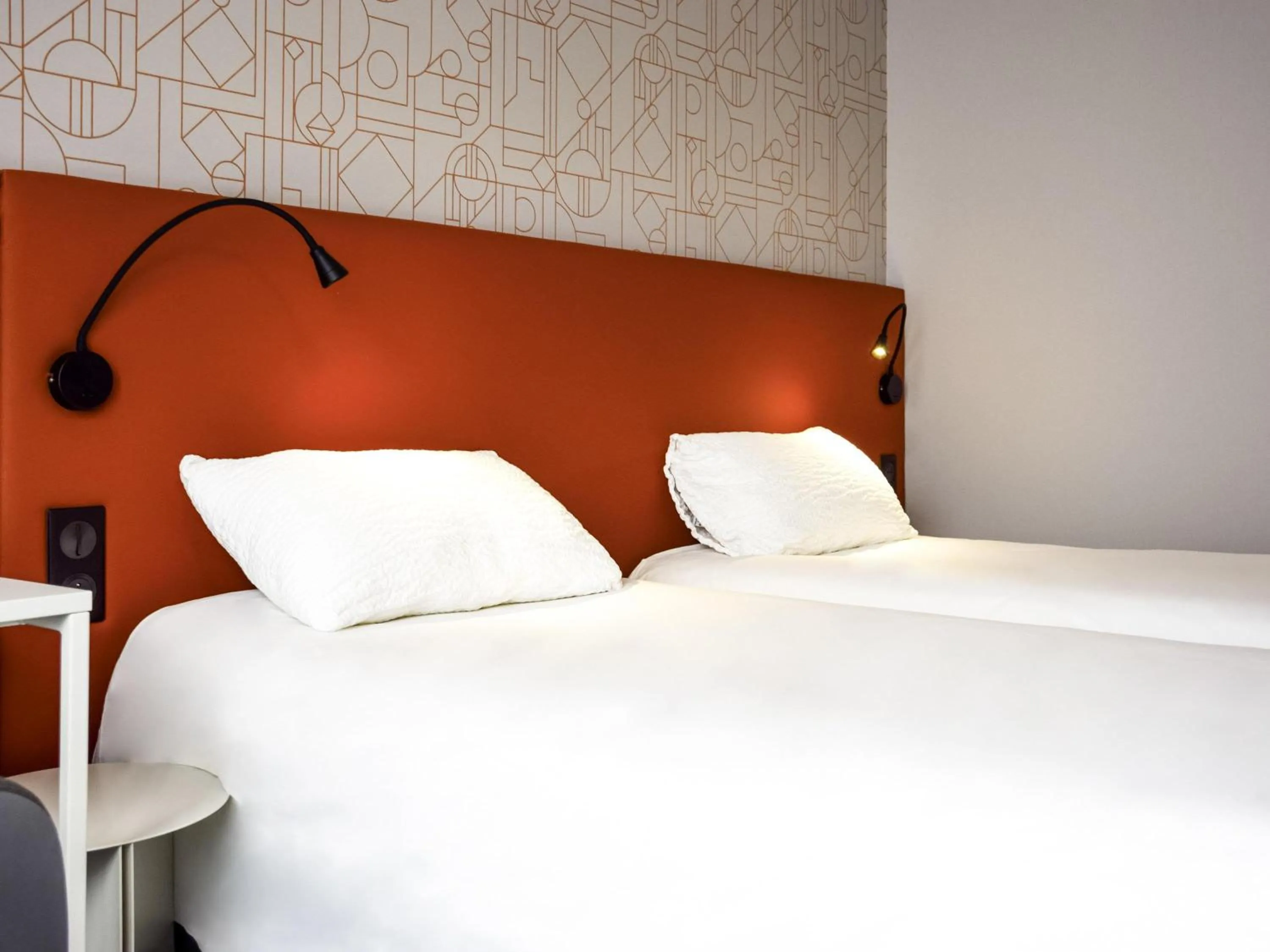 Bedroom, Bed in ibis Rodez Centre