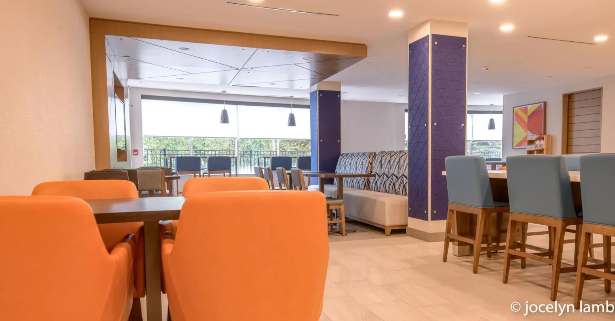 Breakfast in Holiday Inn Express & Suites Huntsville by IHG