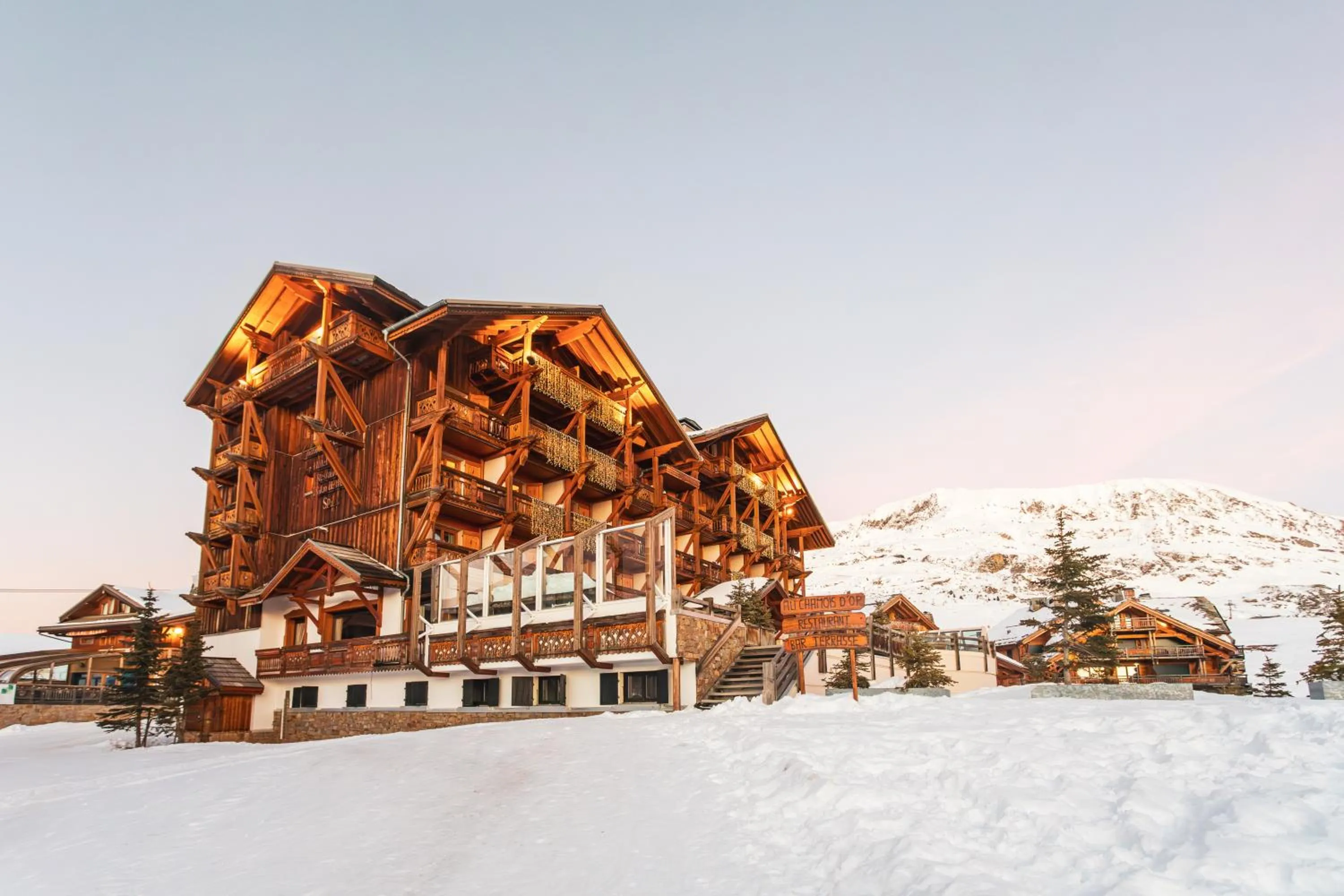 Hôtel Au Chamois d'Or by Les Etincelles