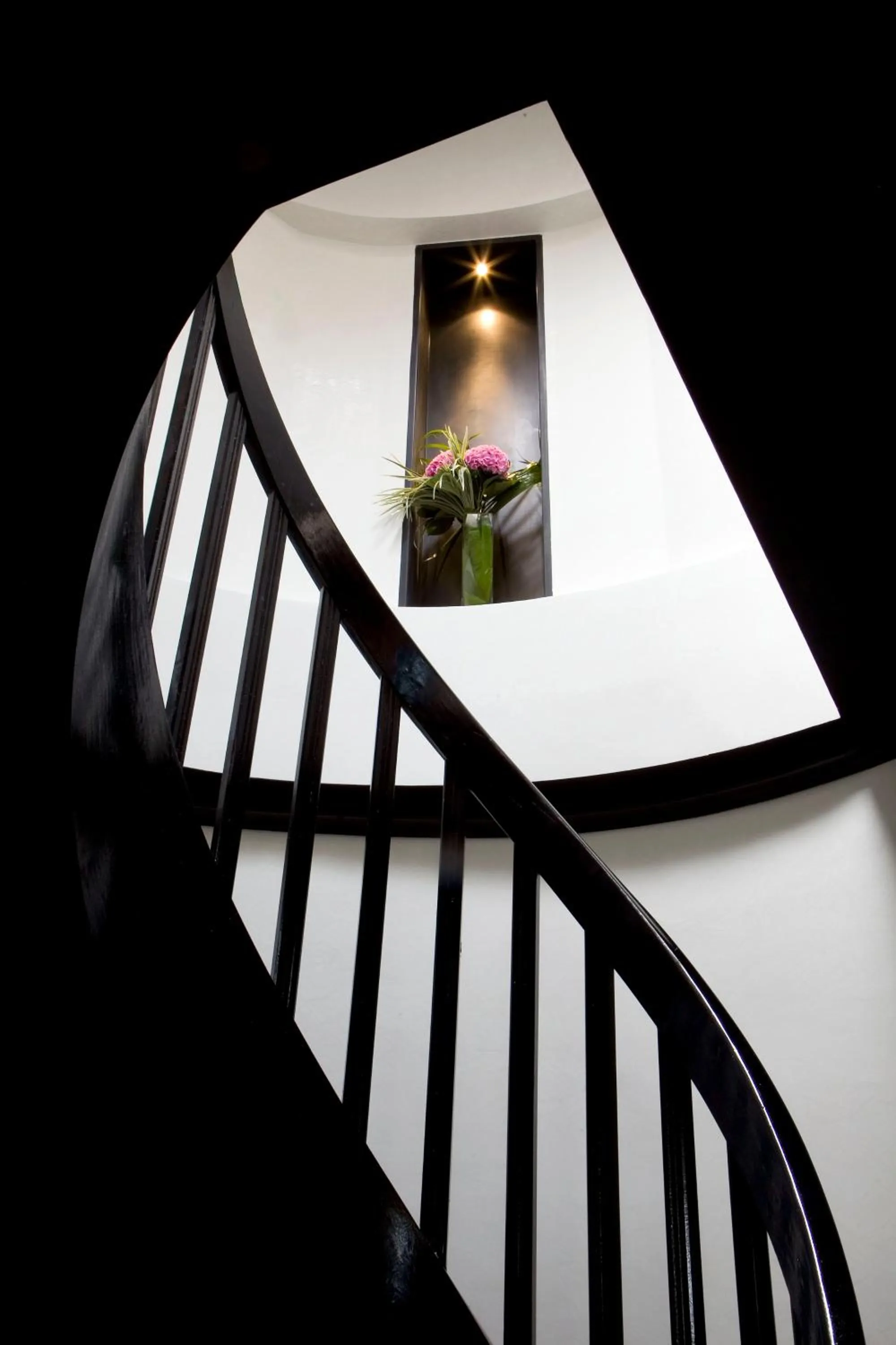 Area and facilities in Marceau Champs-Elysées