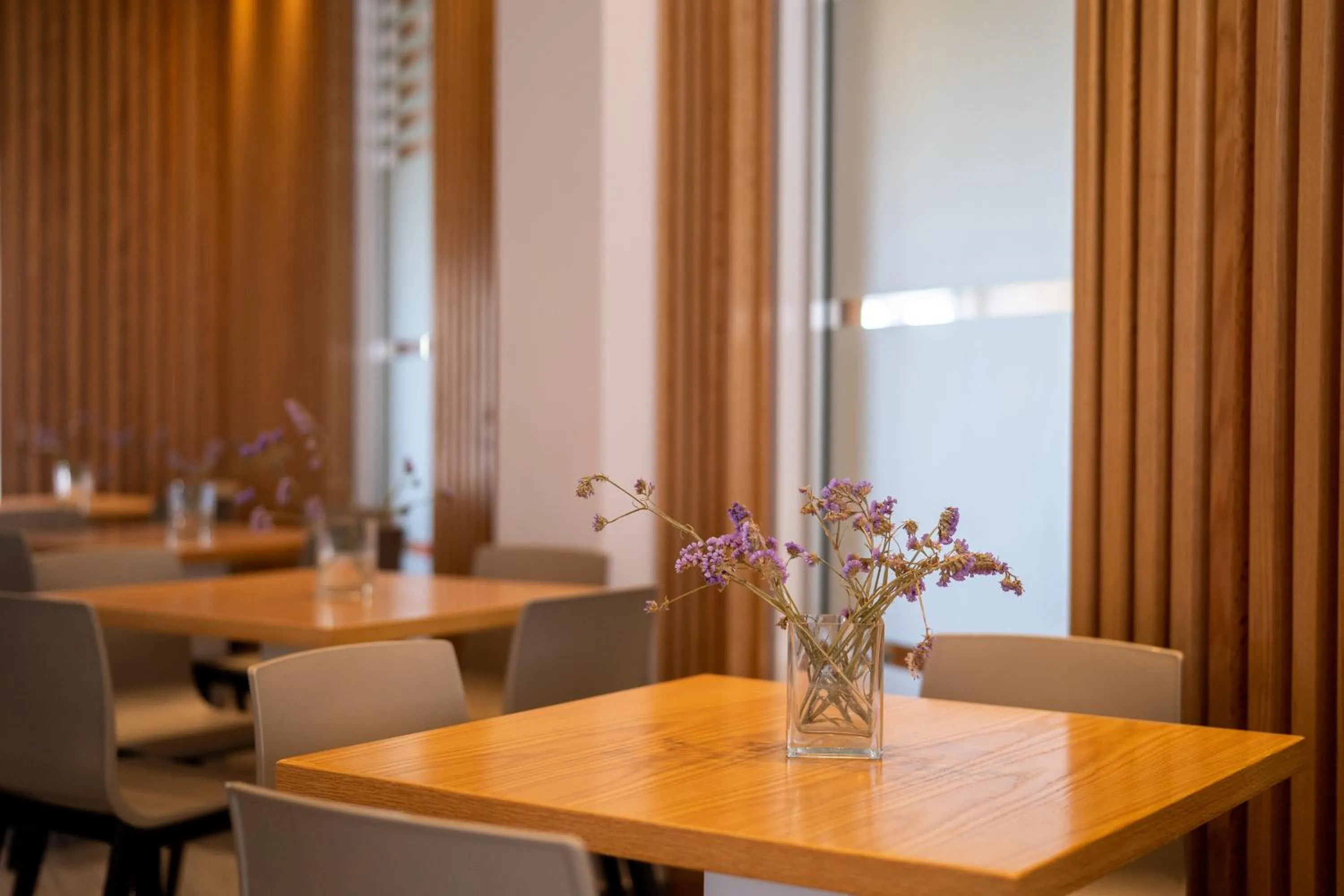 Dining area in Vrachia Beach Hotel & Suites - Adults Only