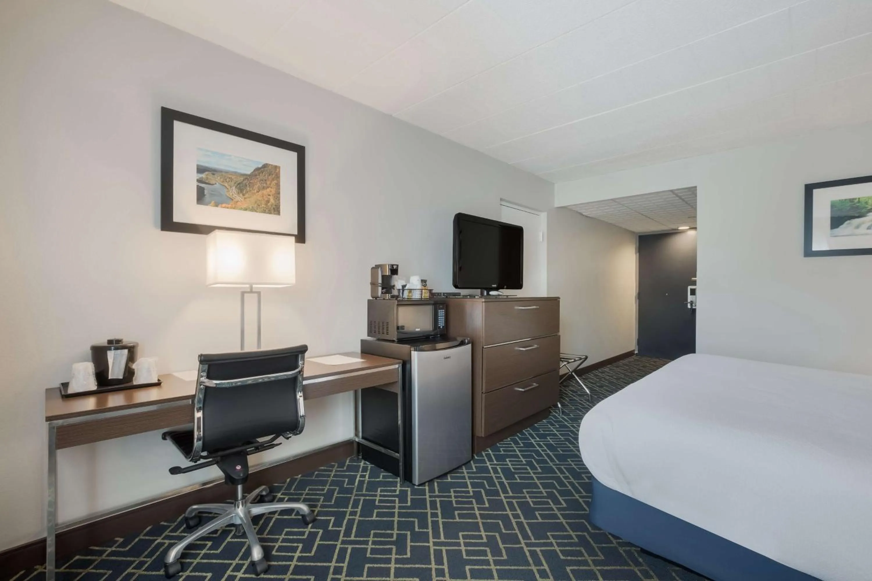 Bedroom, Bed in Best Western Hunt's Landing Hotel Matamoras Milford