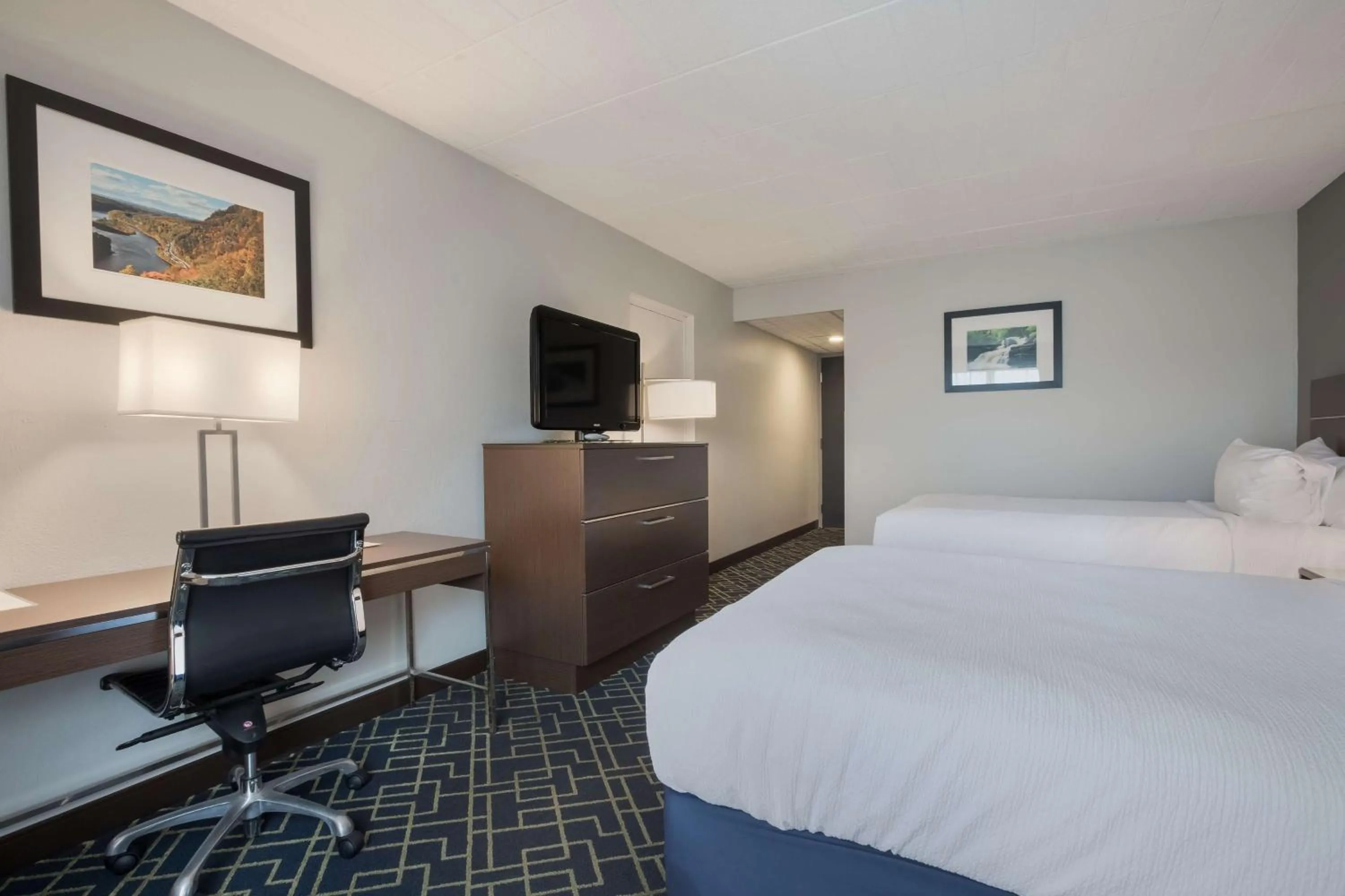 Bedroom, Bed in Best Western Hunt's Landing Hotel Matamoras Milford