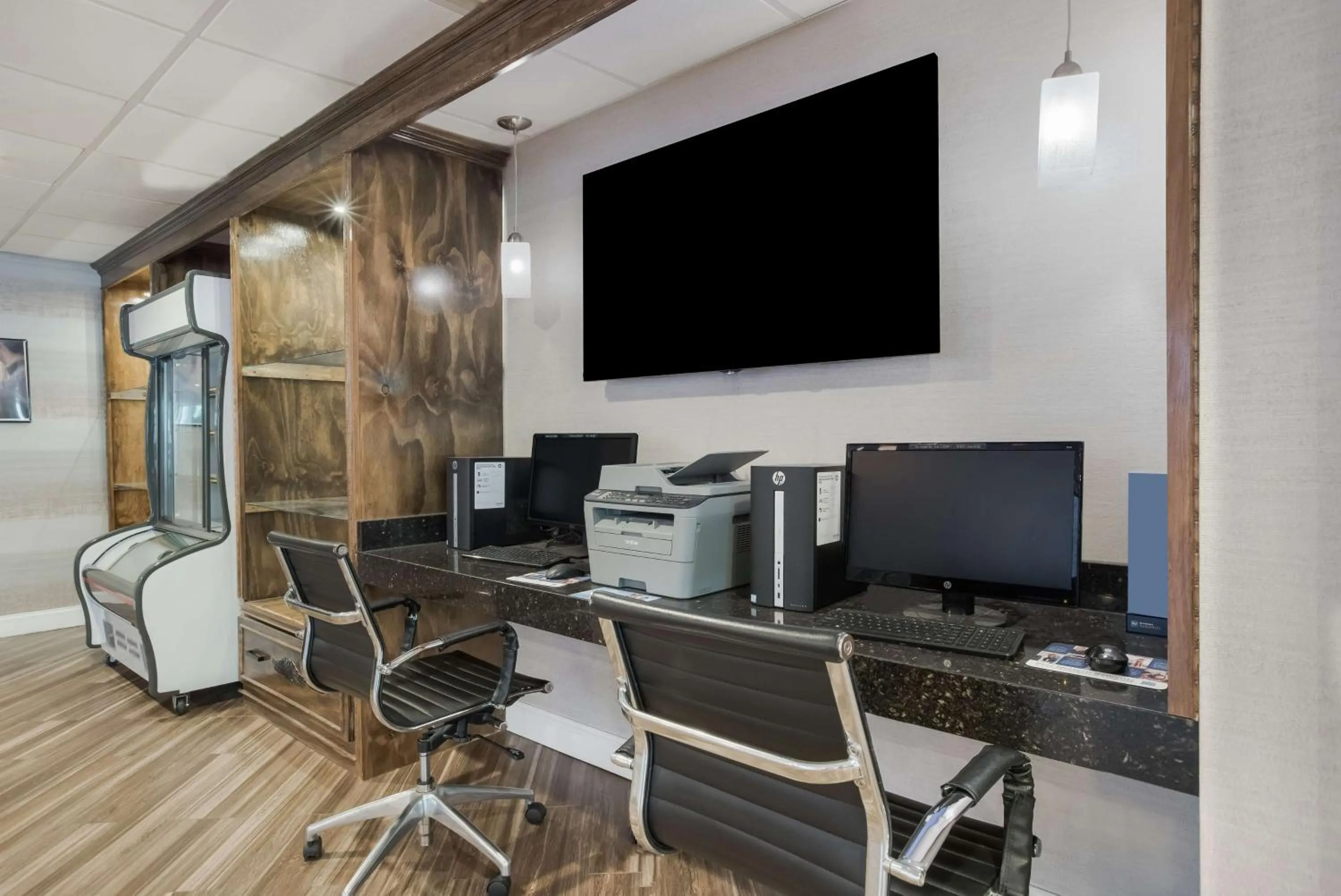 Business facilities in Best Western Hunt's Landing Hotel Matamoras Milford