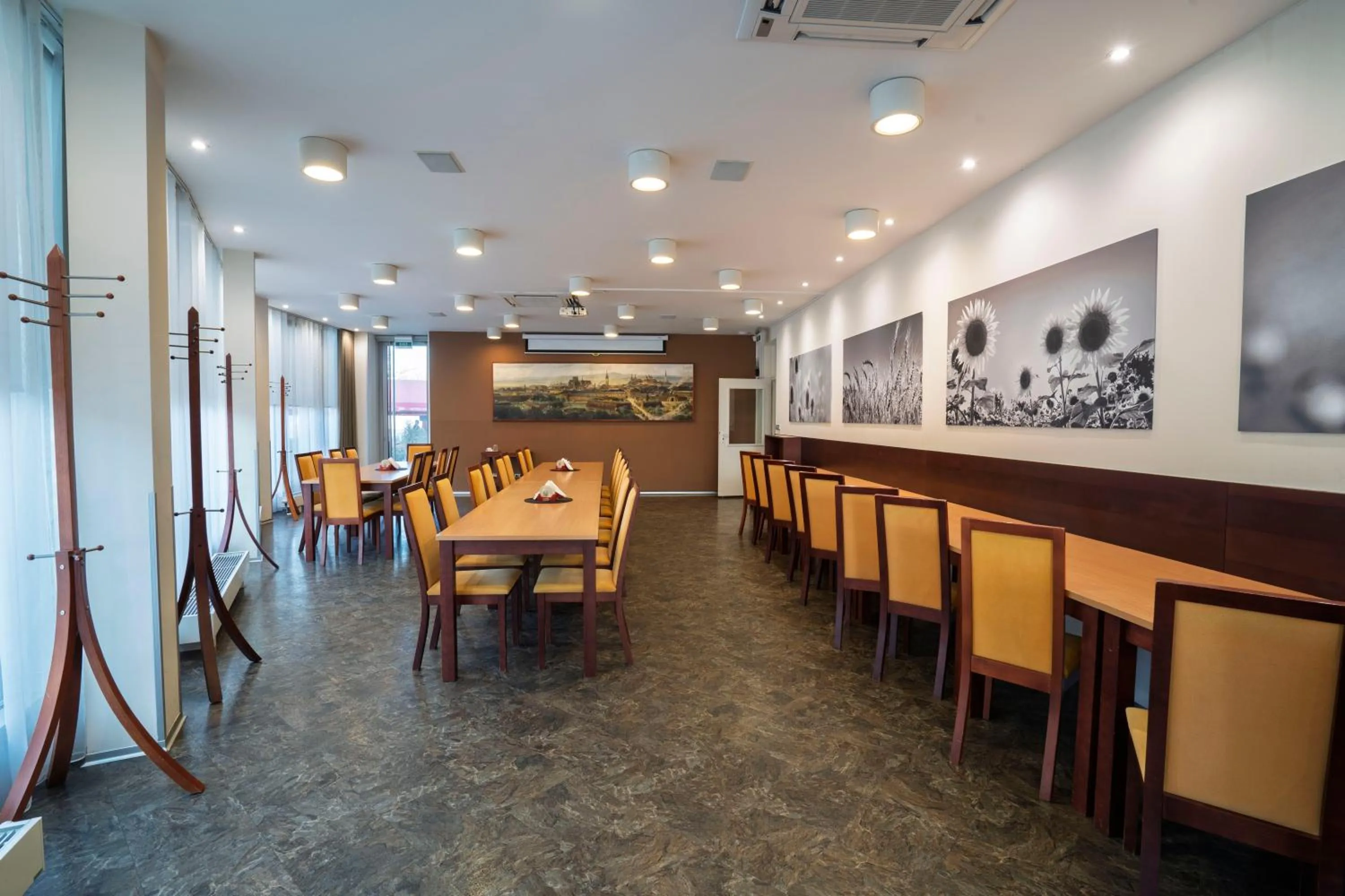 Banquet/Function facilities in Hotel Senimo