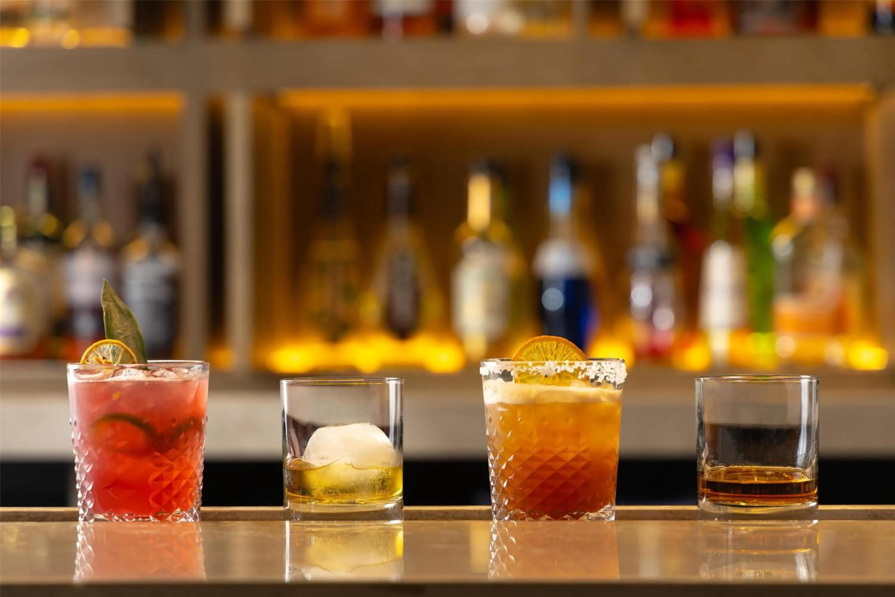 Lounge or bar in Doubletree By Hilton West Kelowna