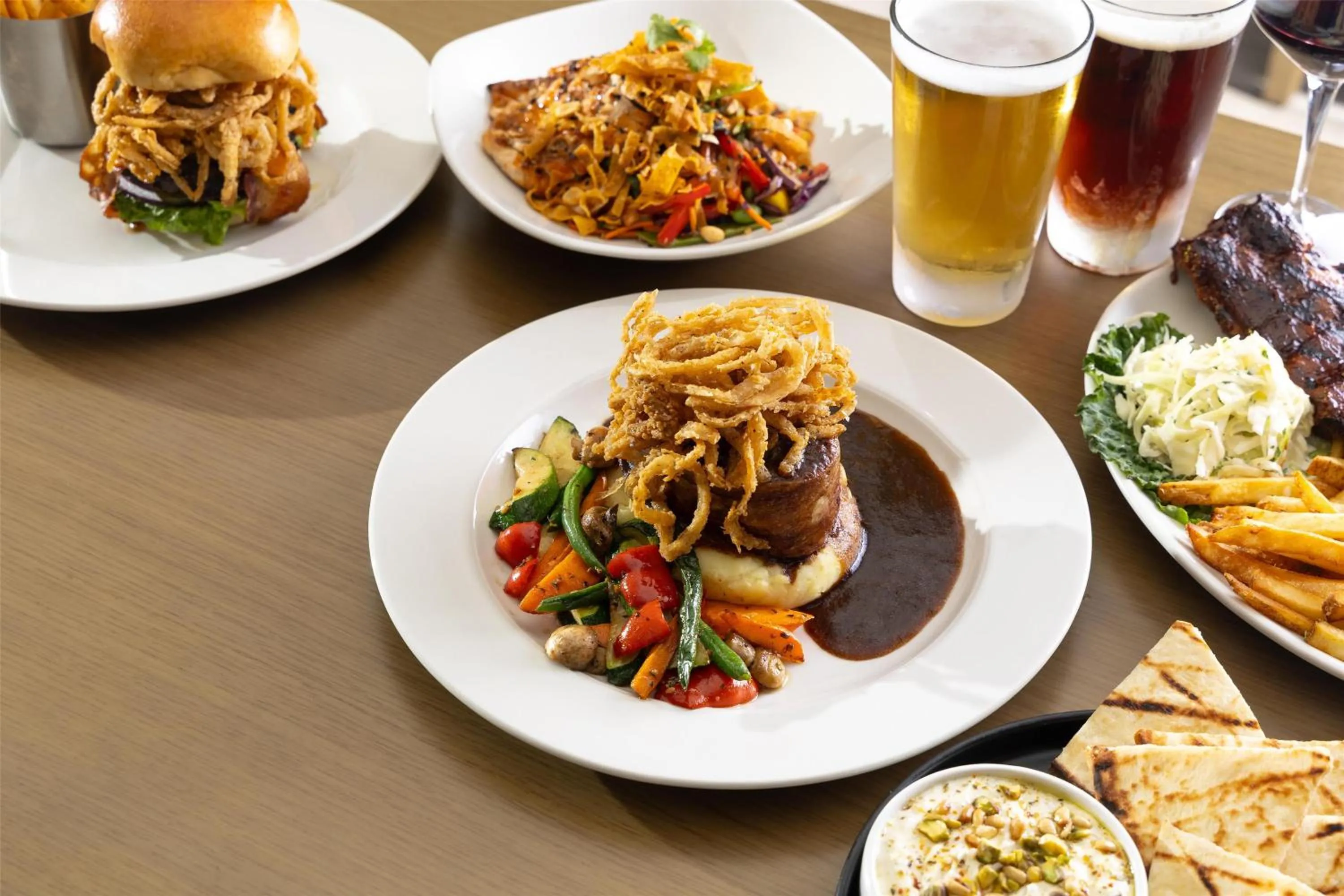 Restaurant/places to eat in Doubletree By Hilton West Kelowna