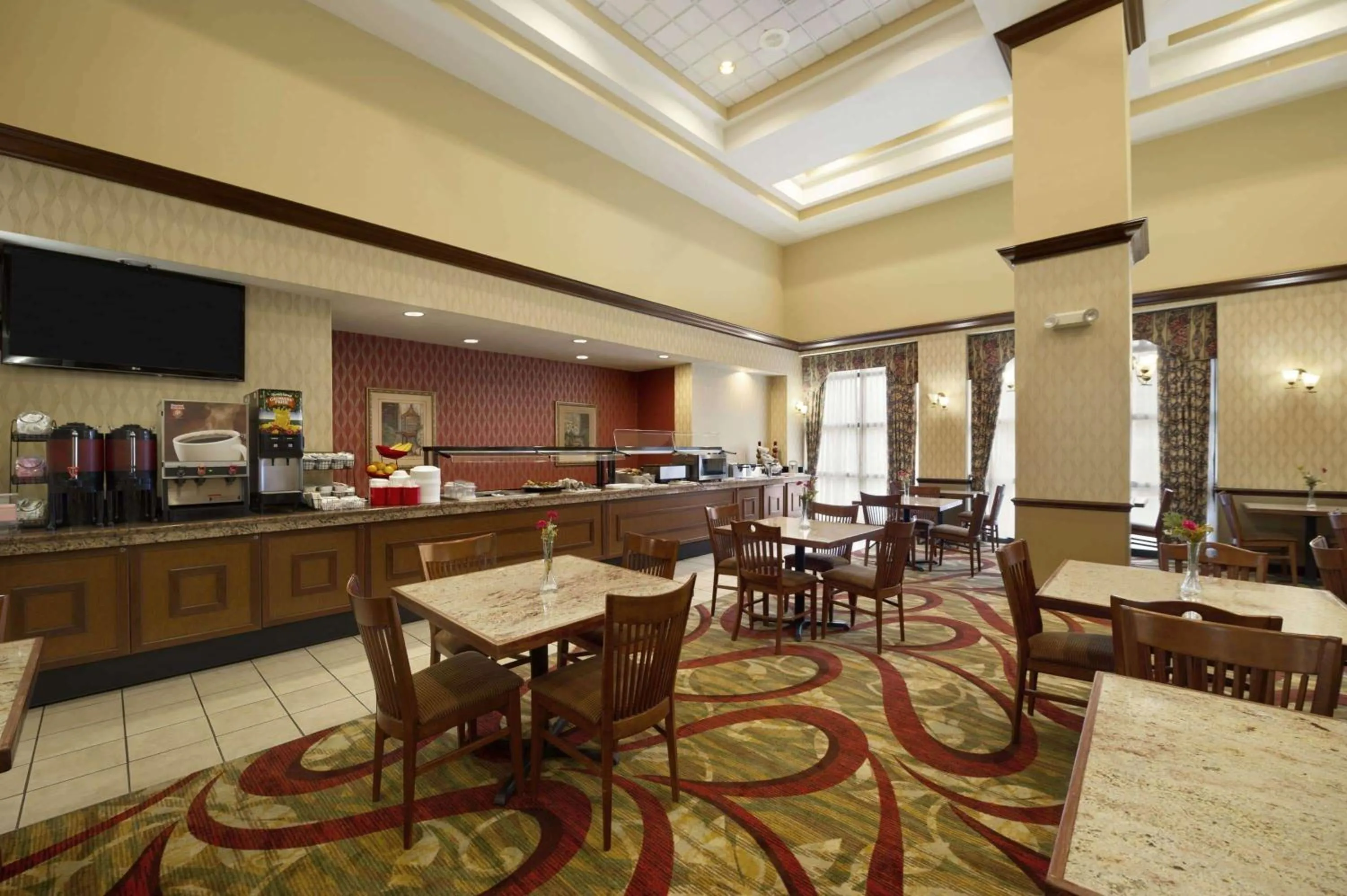 Restaurant/places to eat in Ramada by Wyndham Suites Orlando Airport- Free Airport Shuttle