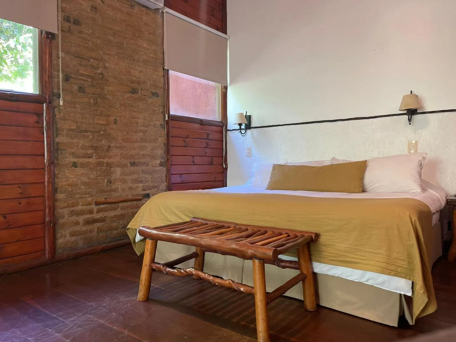 Bed in La Aldea De La Selva Lodge