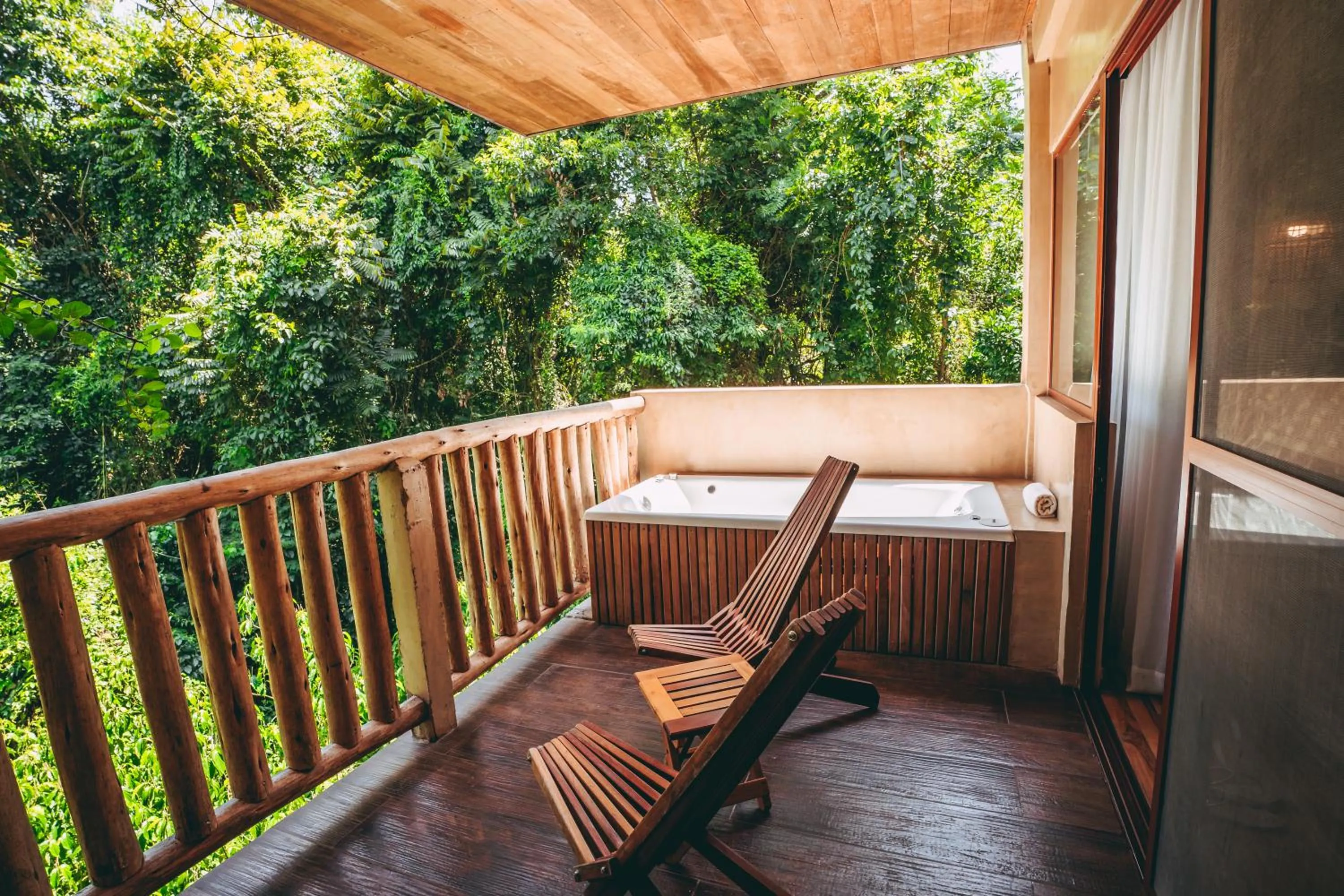 Day in La Aldea De La Selva Lodge