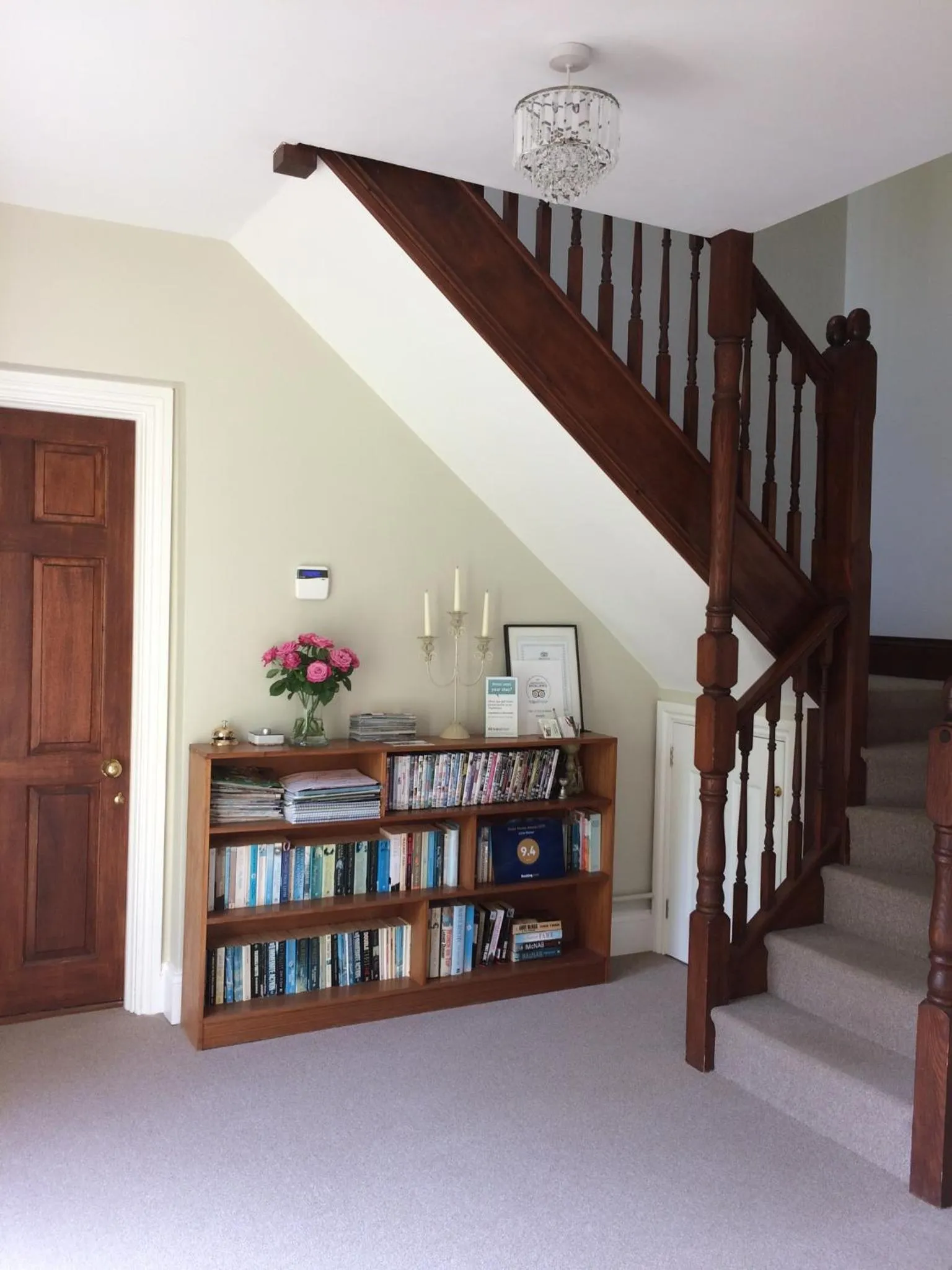 Library in Little Manor