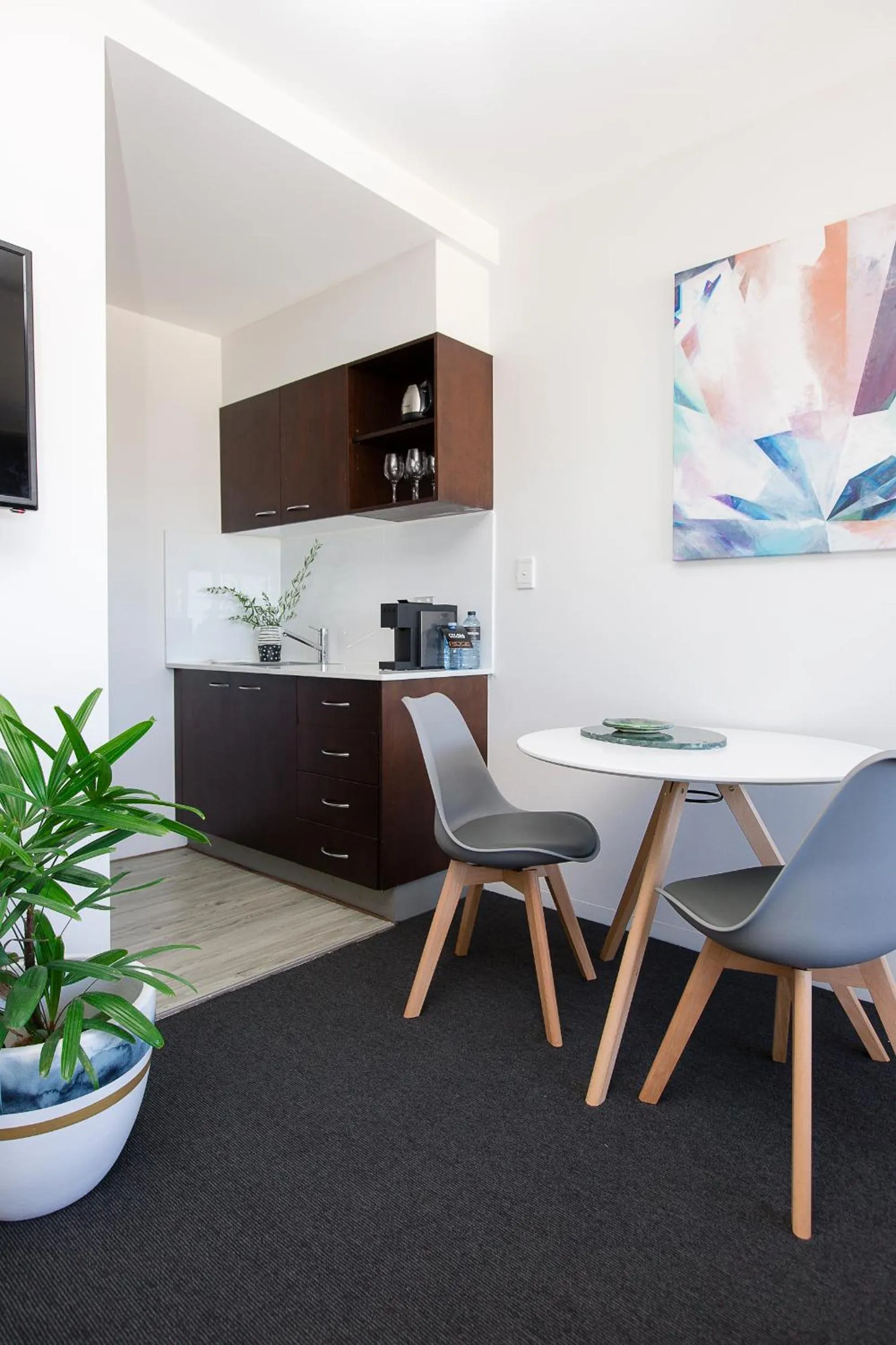 Kitchen or kitchenette in Ridge Apartment Hotel