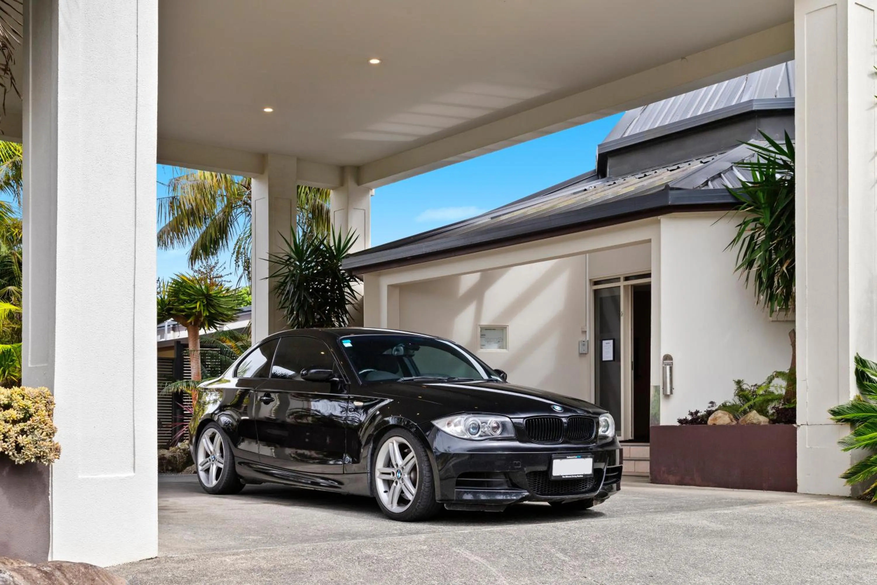 Facade/entrance in Taipa Beach Resort