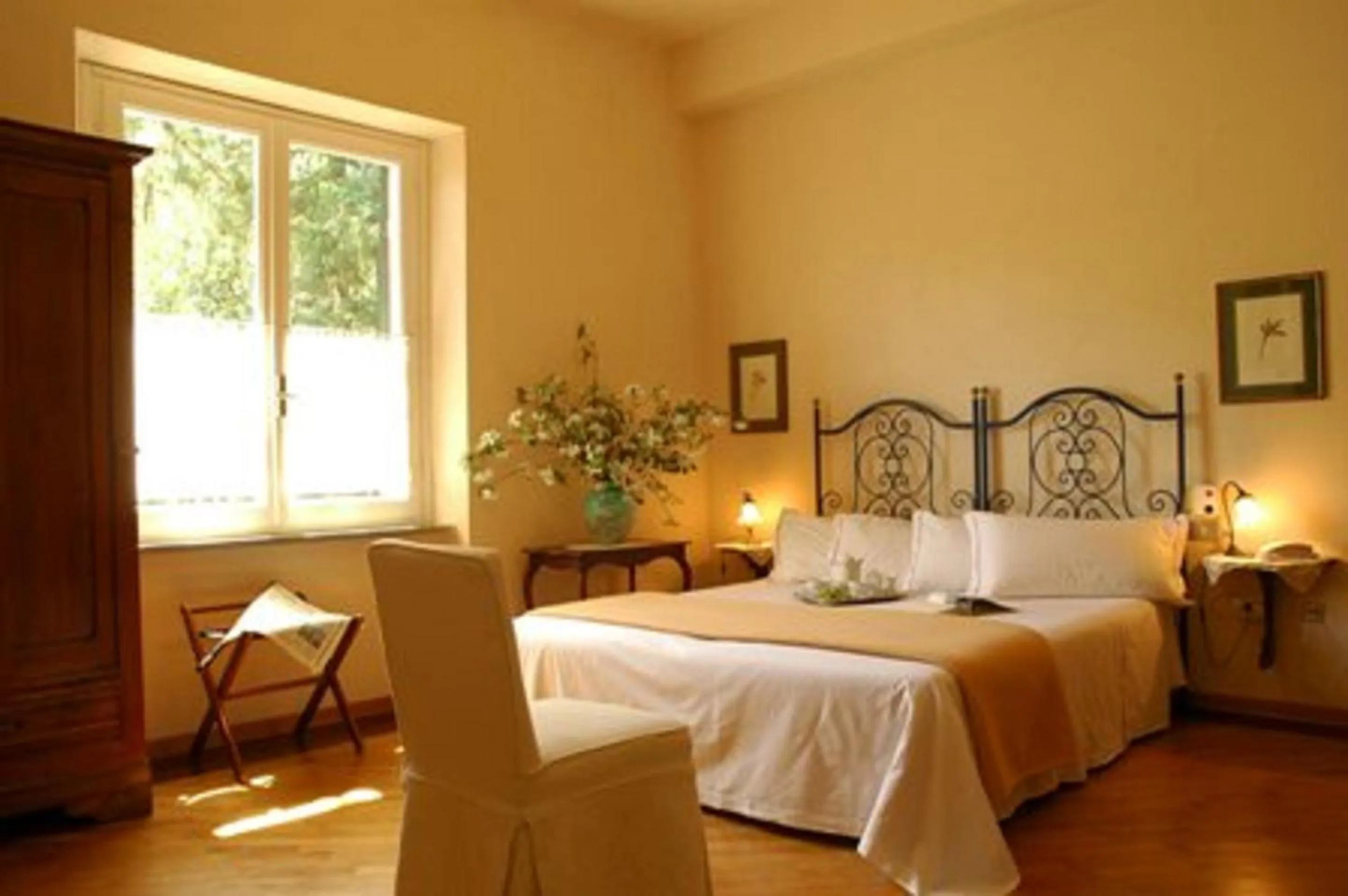 Bed in Montebelli Agriturismo & Country Hotel