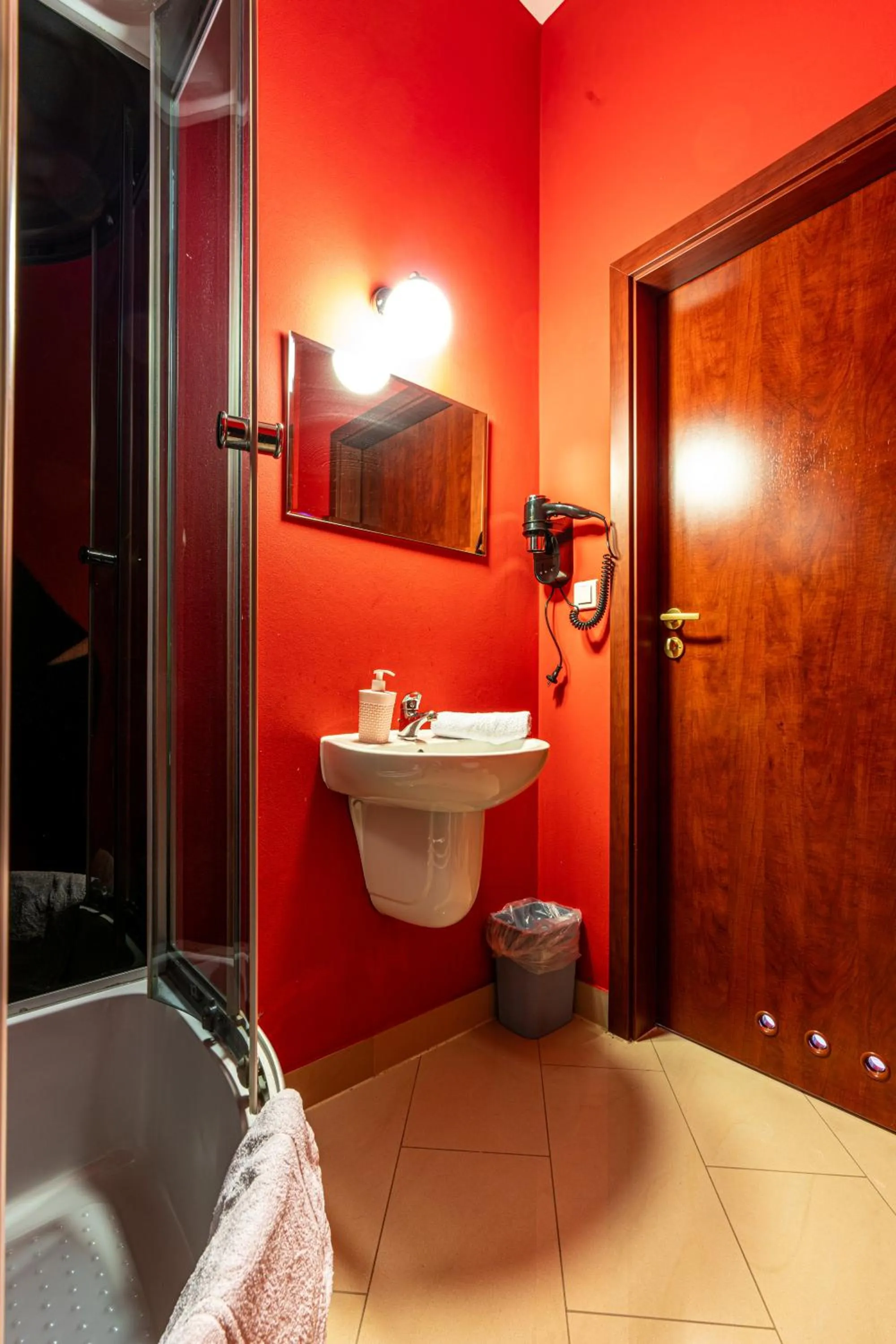 Shower in Leśny Dworek Biały Dunajec