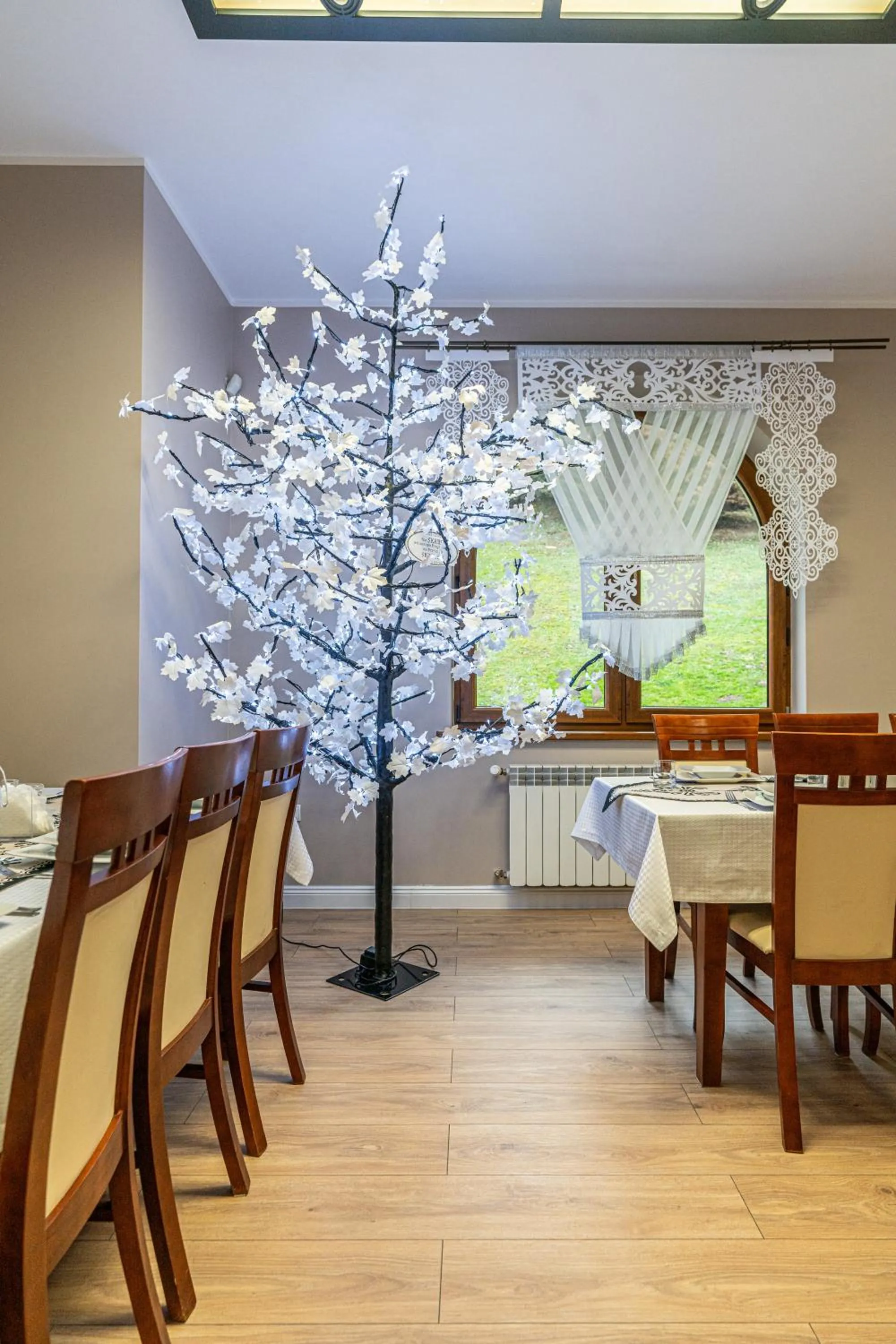 Dining area in Leśny Dworek Biały Dunajec