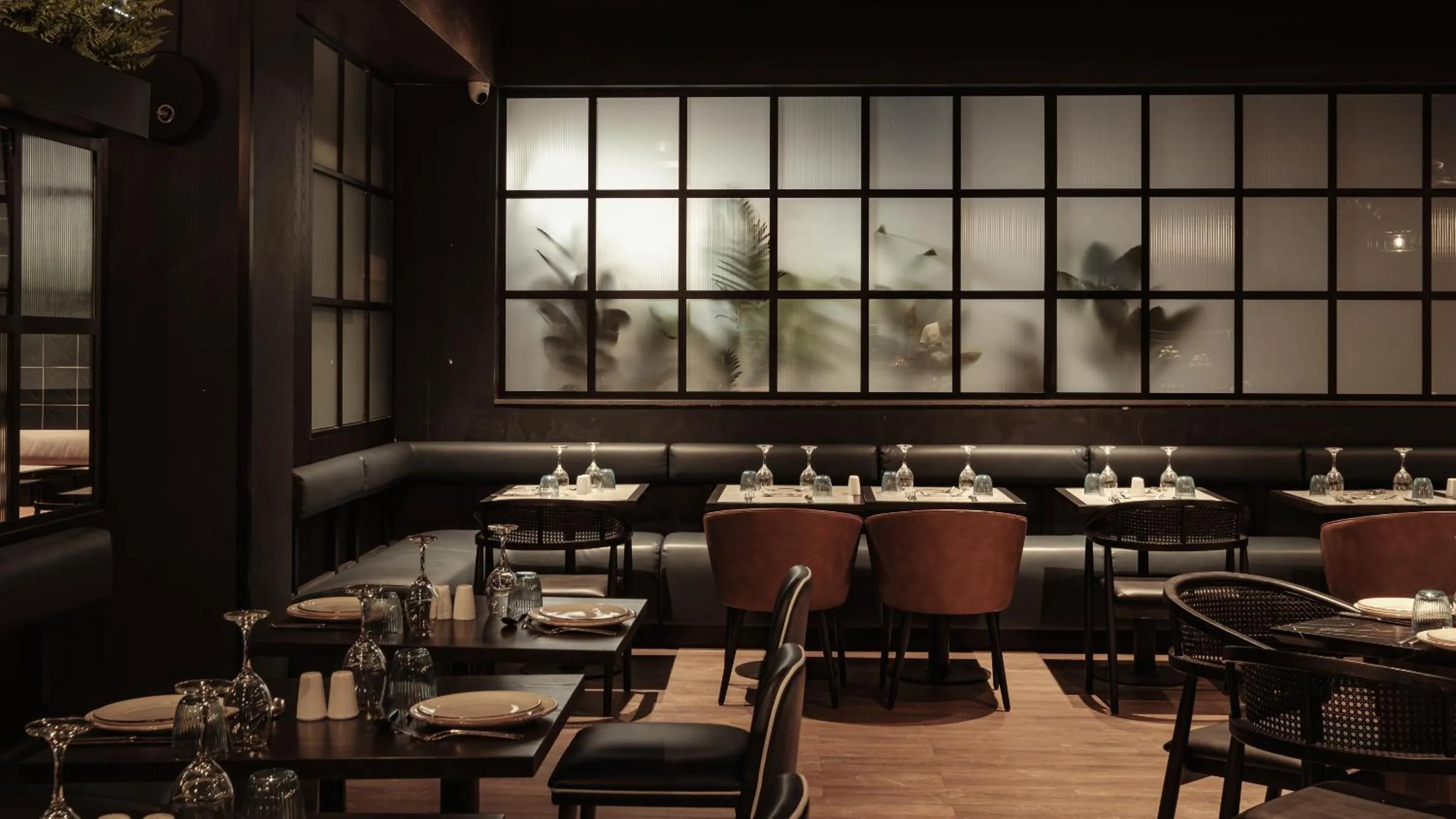 Restaurant/places to eat in AX ODYCY Hotel