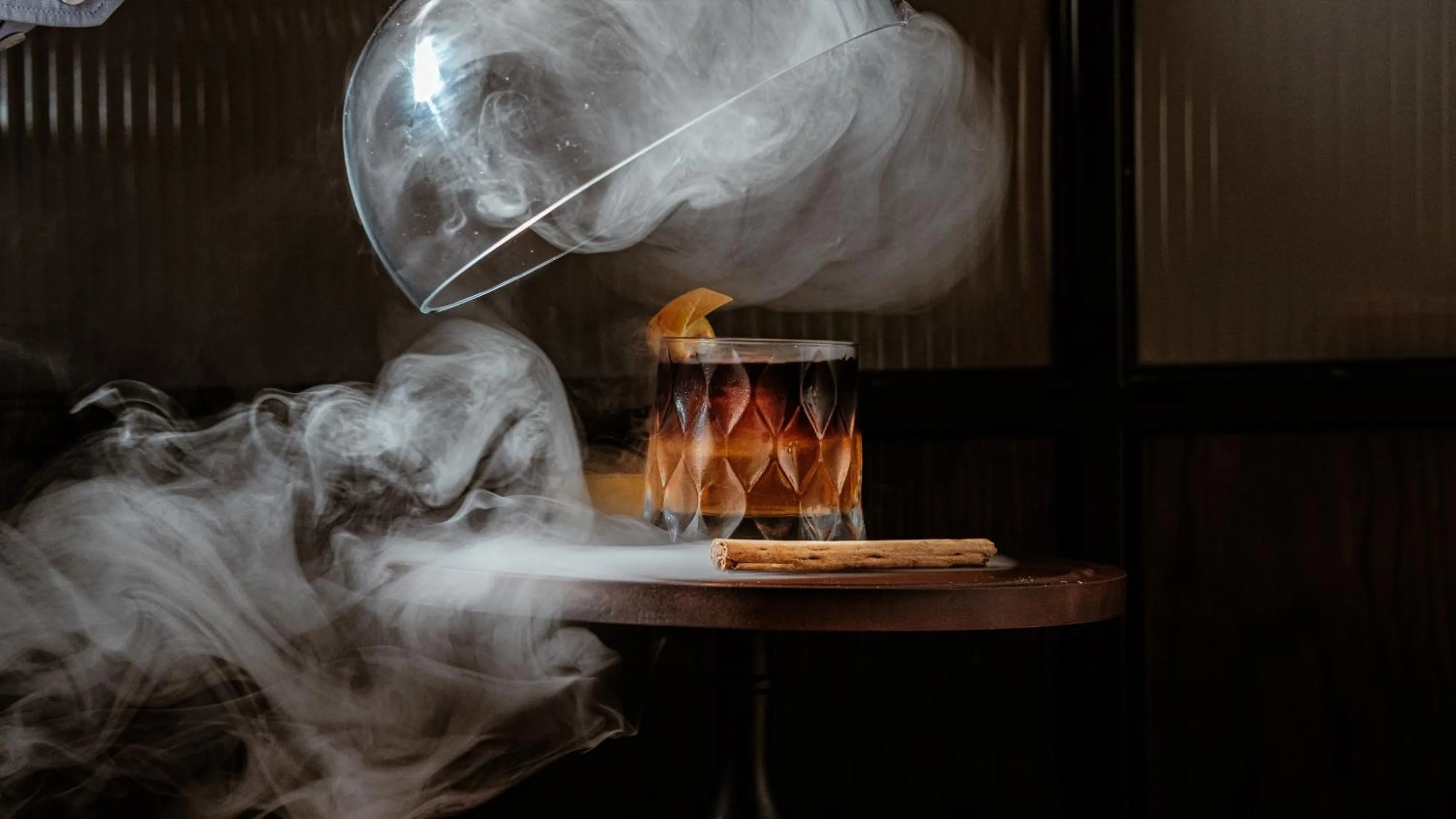 Restaurant/places to eat in AX ODYCY Hotel