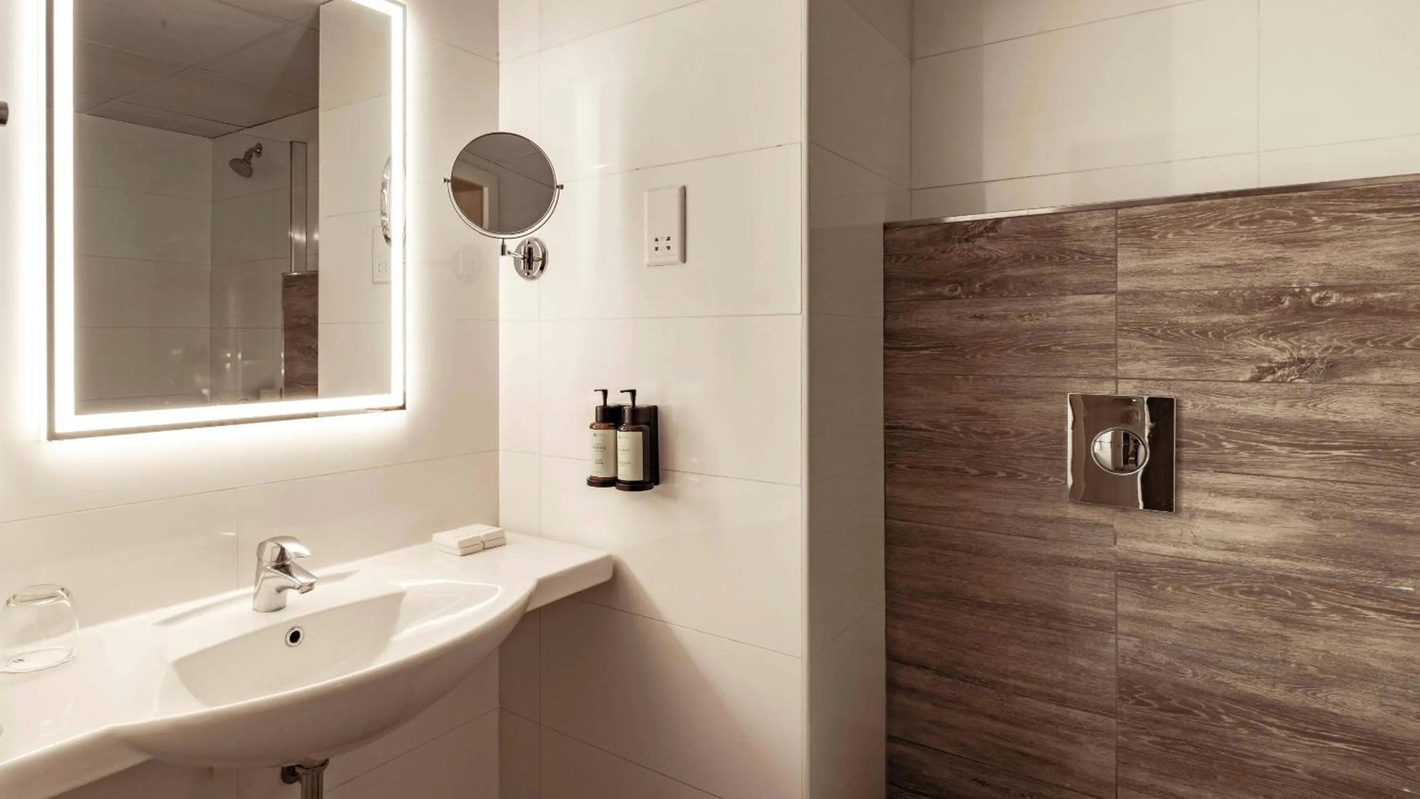 Bathroom in AX ODYCY Hotel