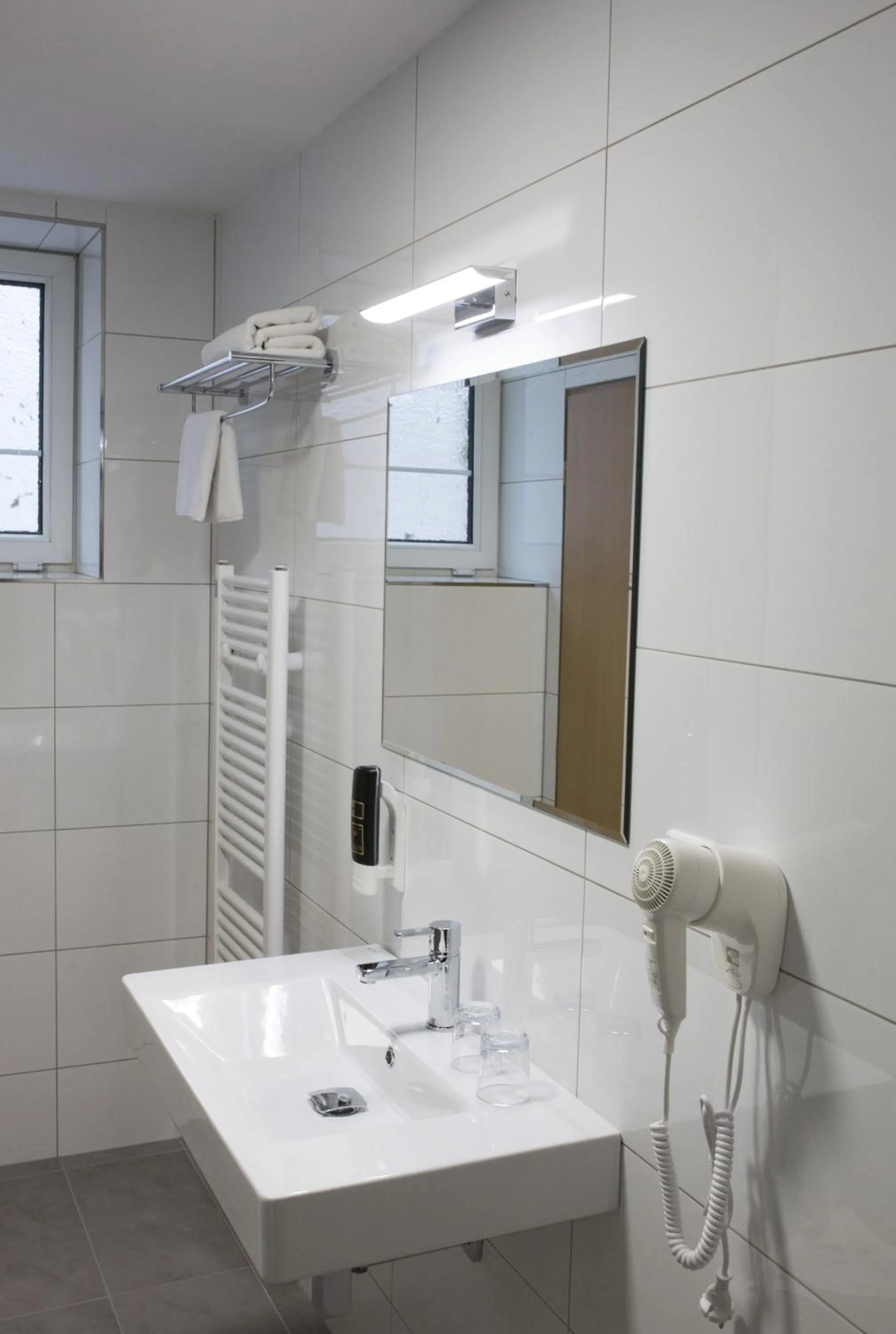 Bathroom in Hotel Atrium