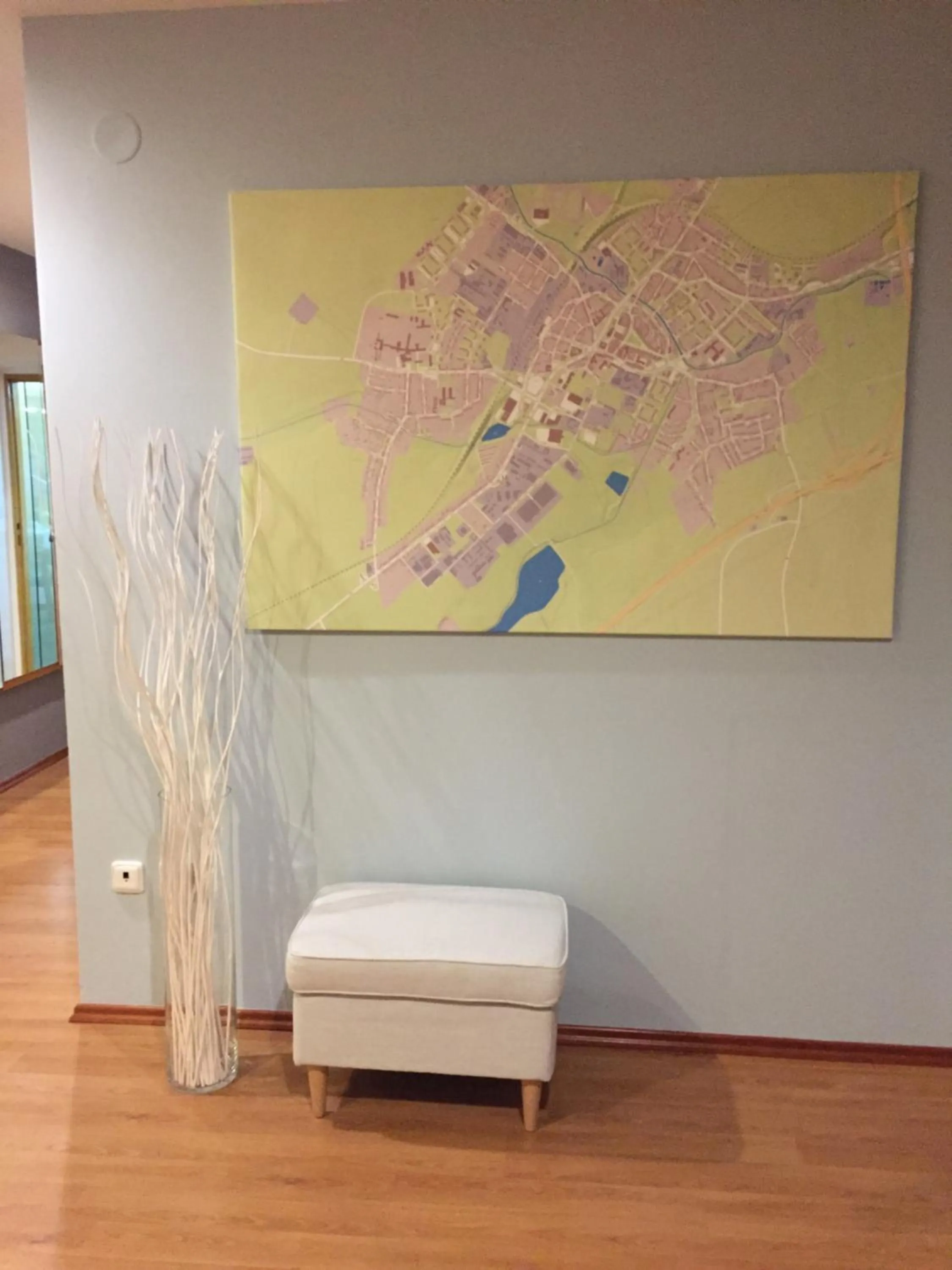 Seating area in Hotel Atrium