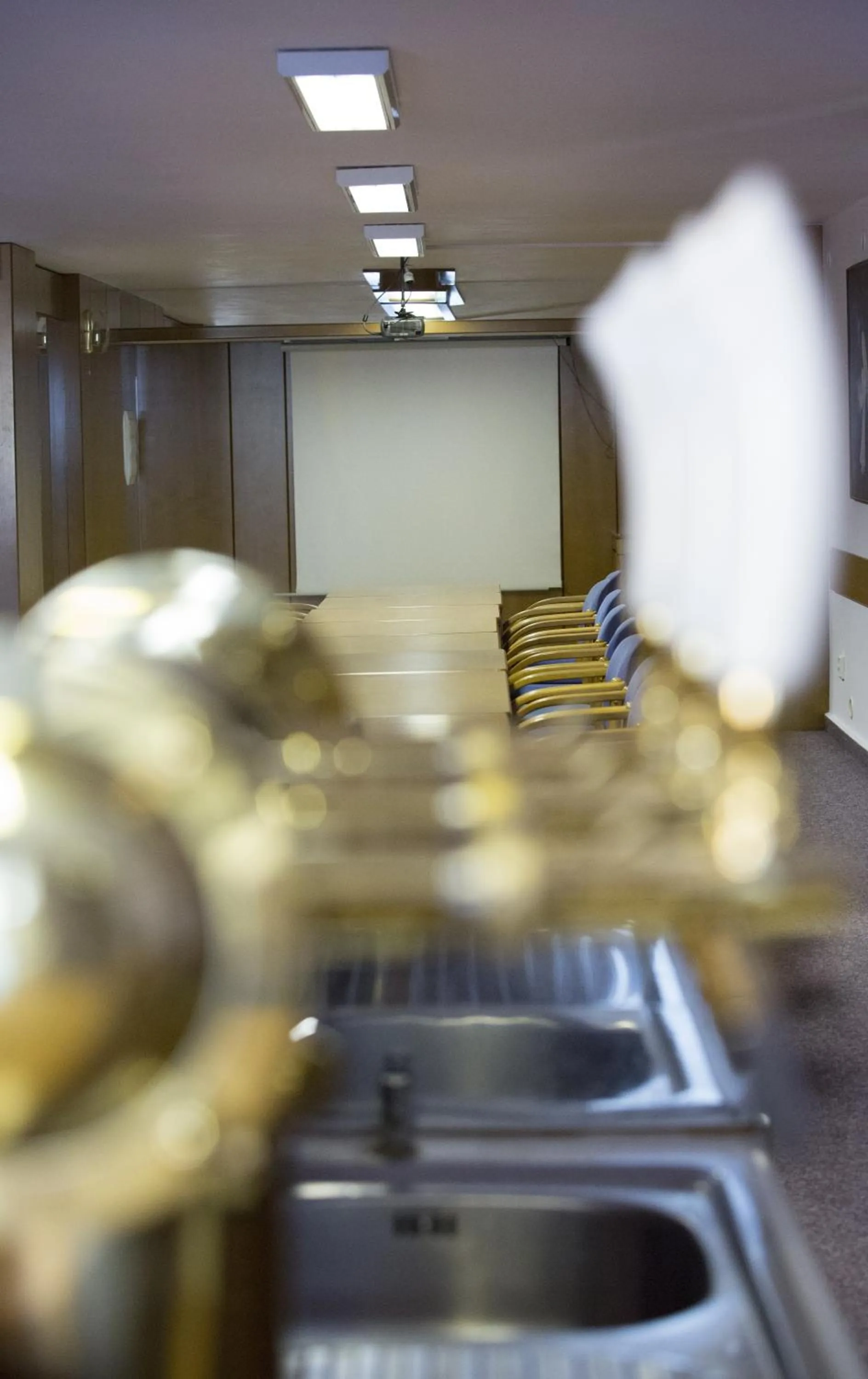 Business facilities in Hotel Atrium