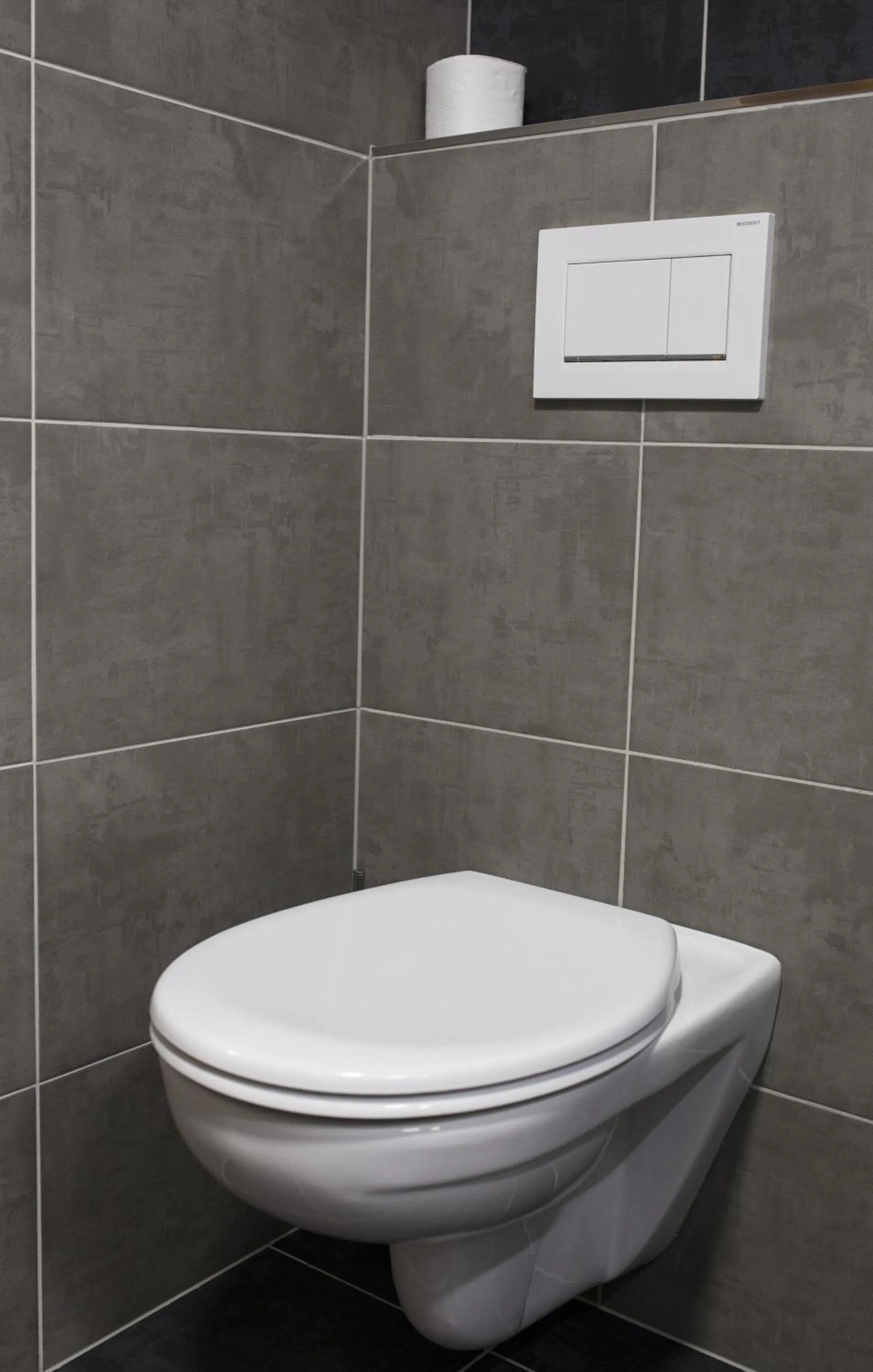 Bathroom in Hotel Atrium