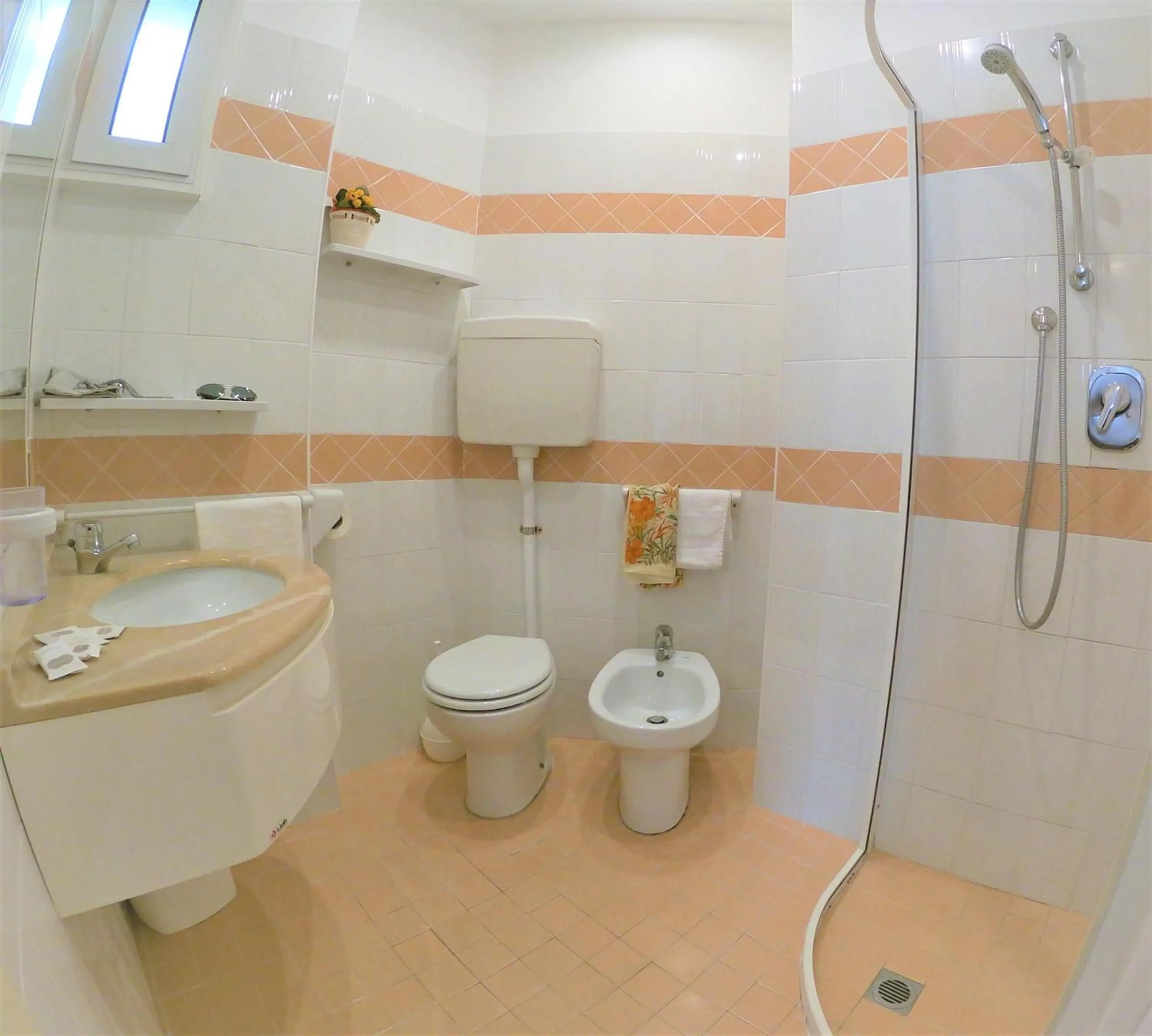 Bathroom in Hotel Holland