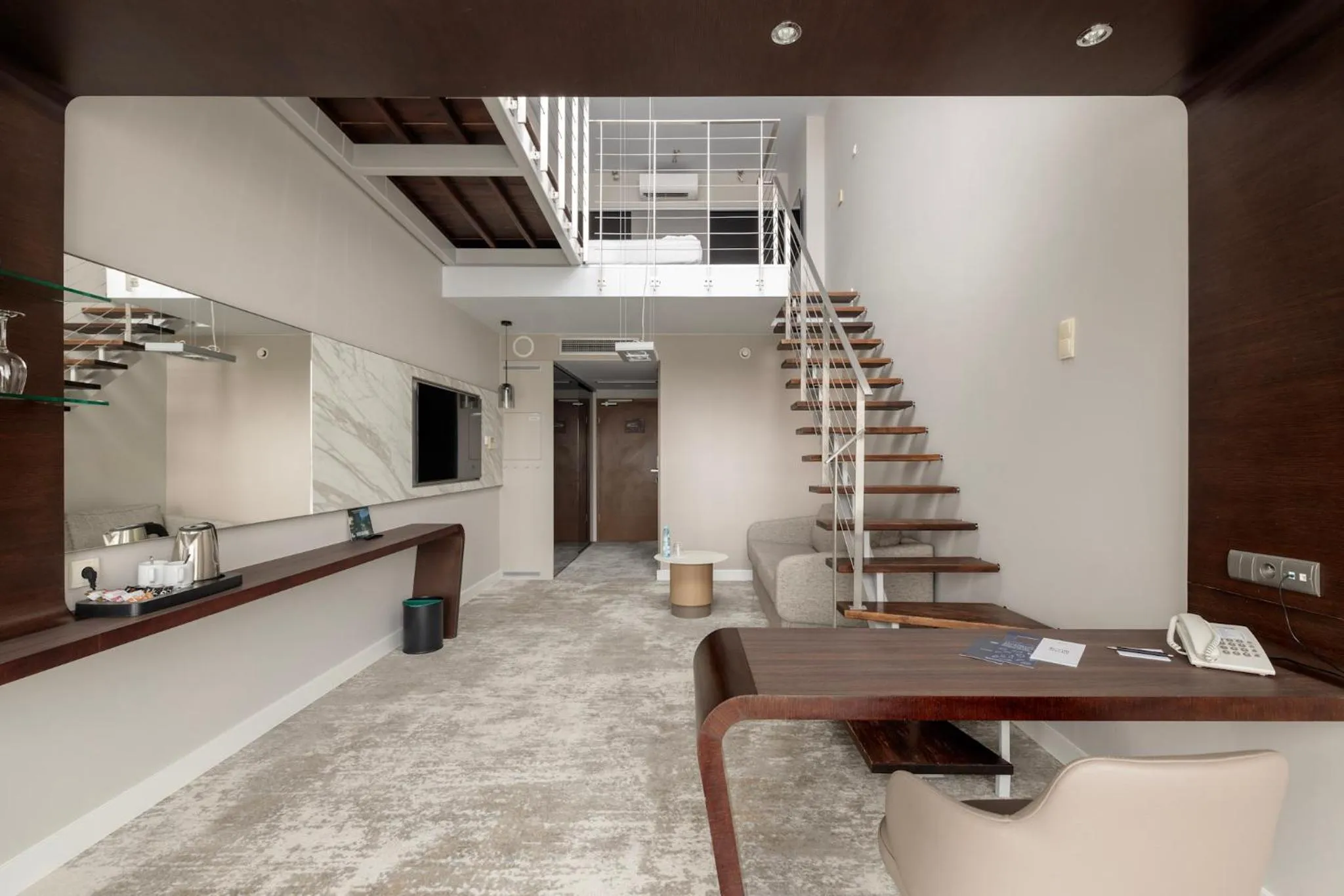 Living room in Marine Hotel by Zdrojowa