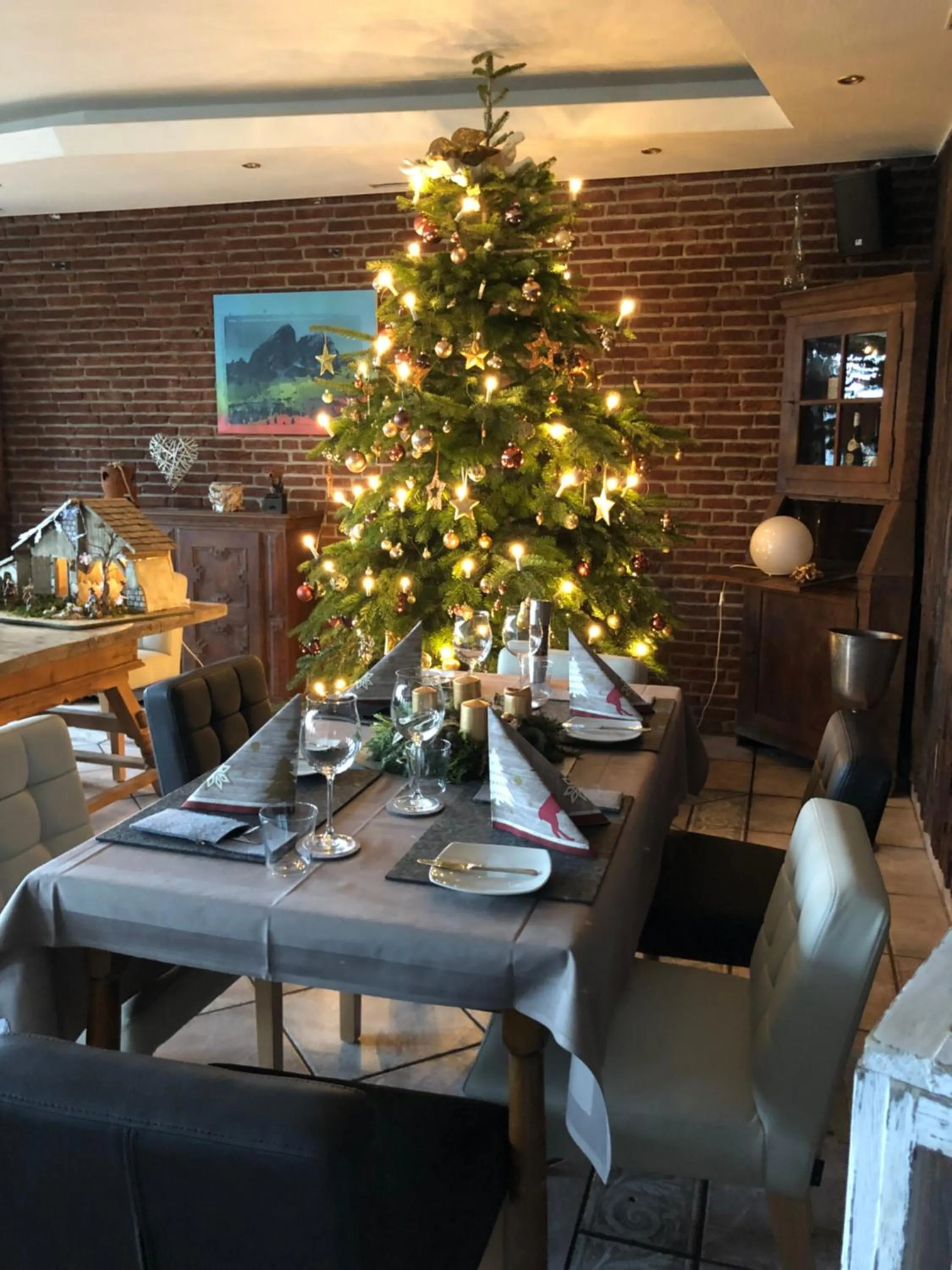 Restaurant/places to eat in Das kleine Landhotel