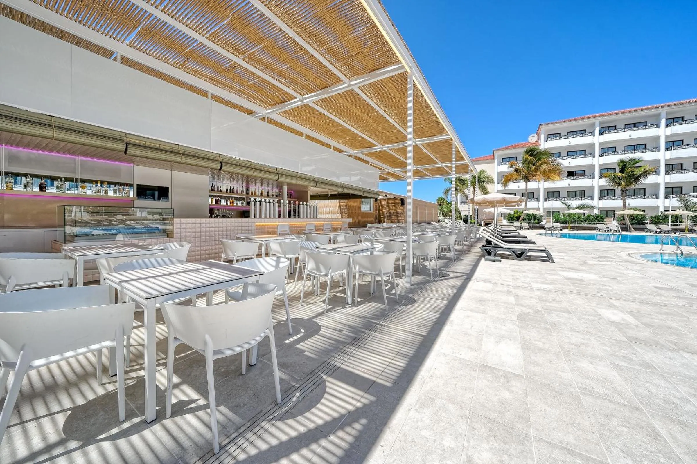 Lounge or bar in Hotel Parque La Paz