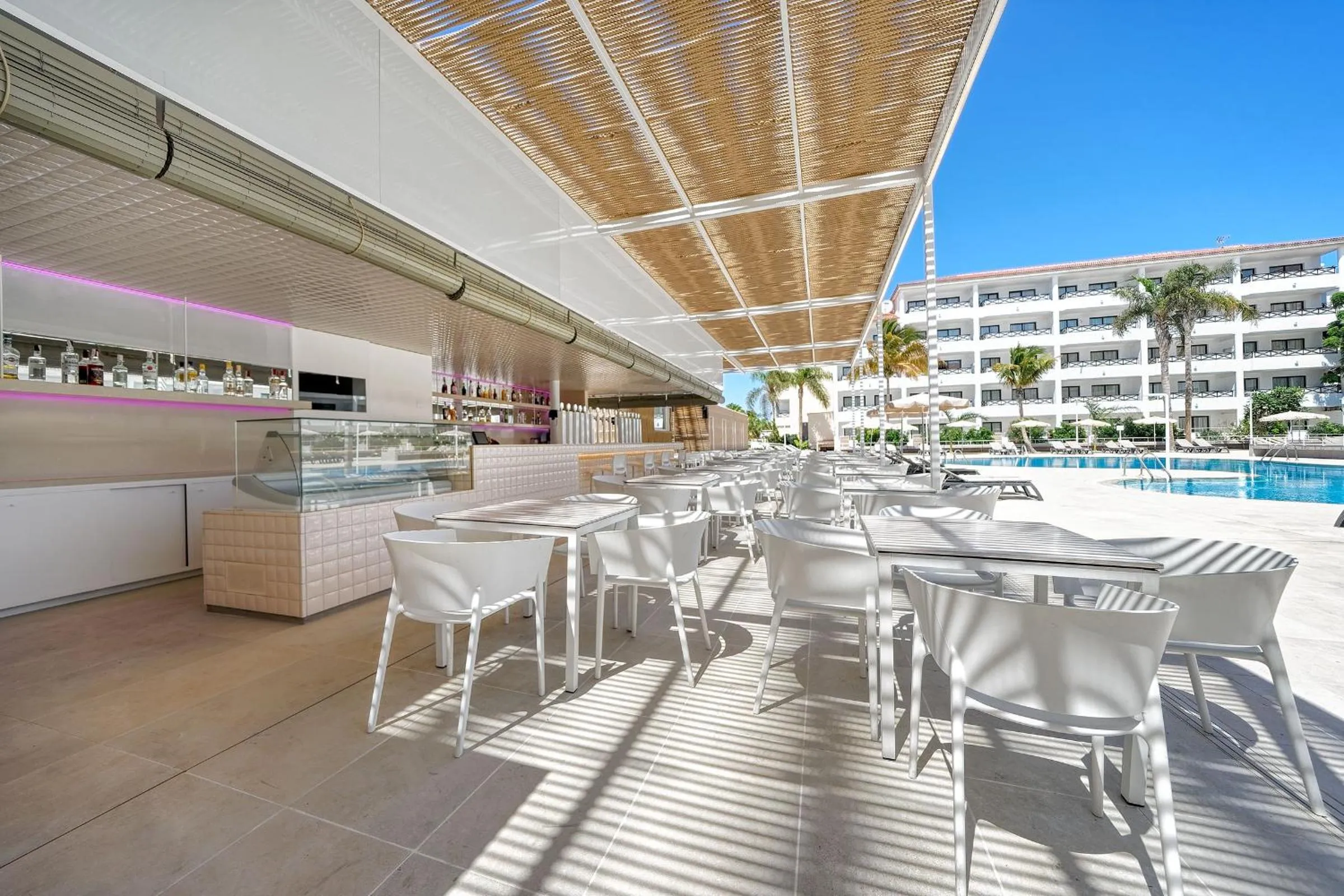 Lounge or bar in Hotel Parque La Paz