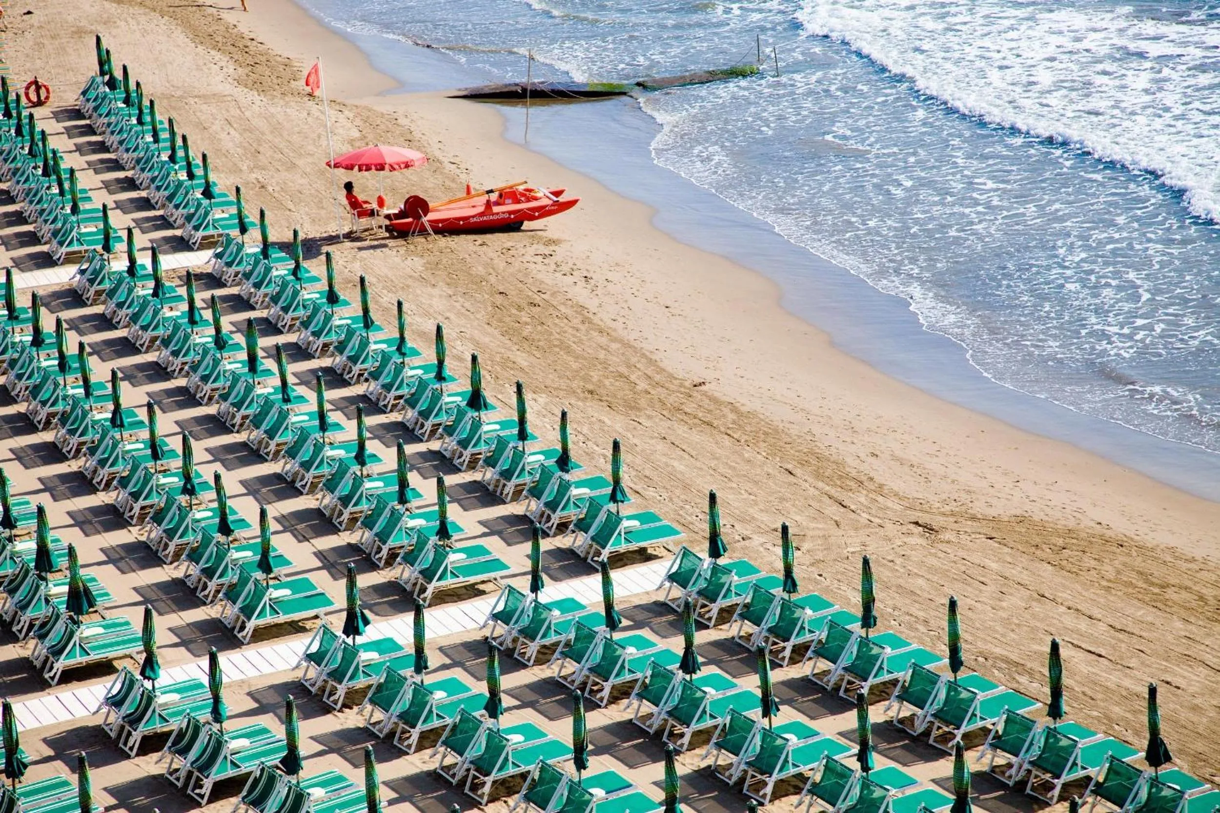 Beach in Hotel Metropol