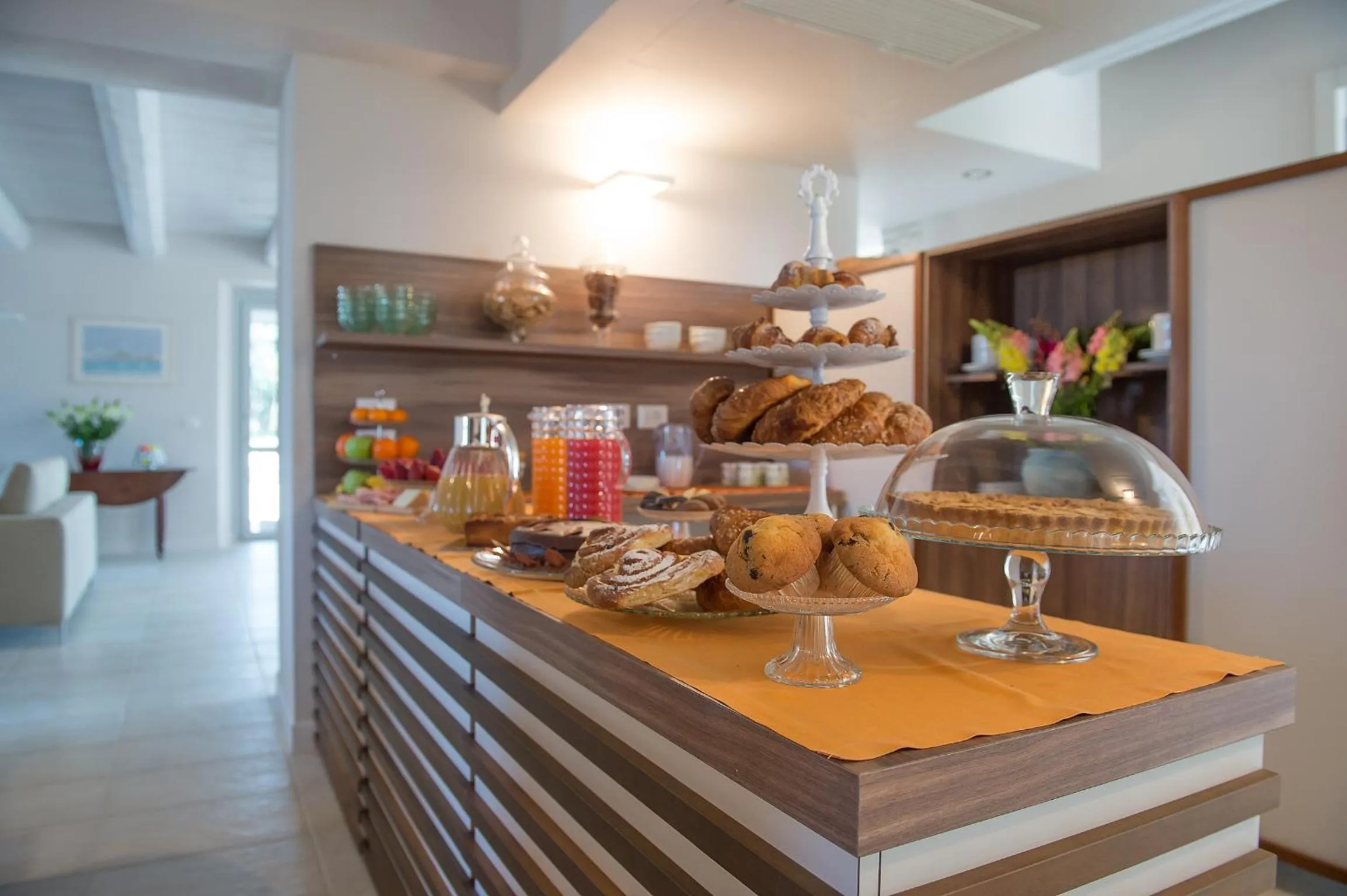 Buffet breakfast in Agromarino