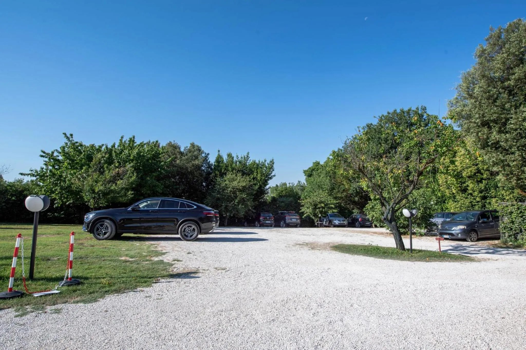 Parking in Agromarino