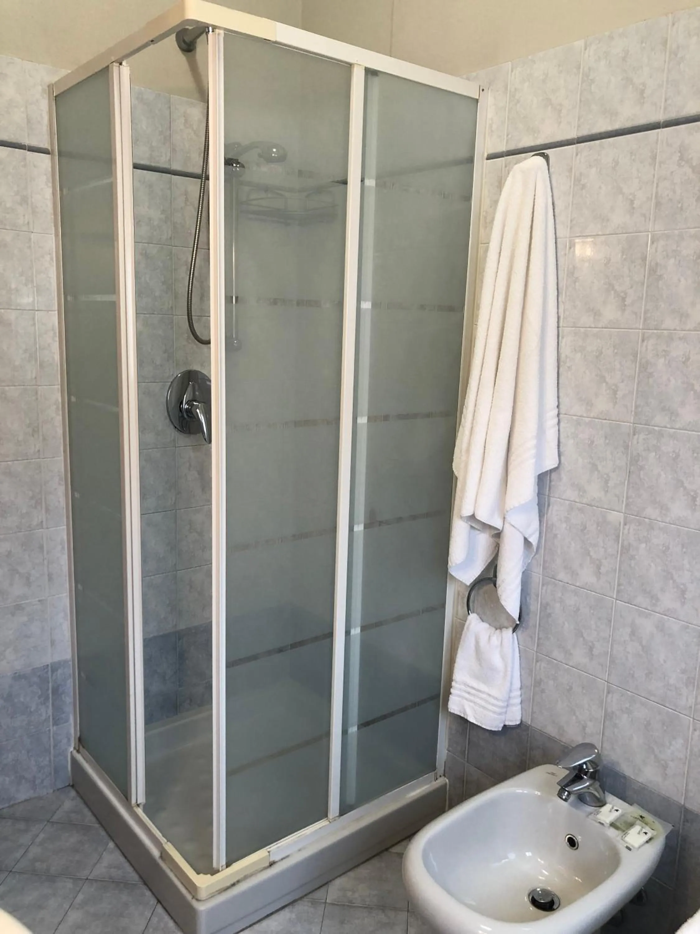 Shower in Residence Oasi Di Monza