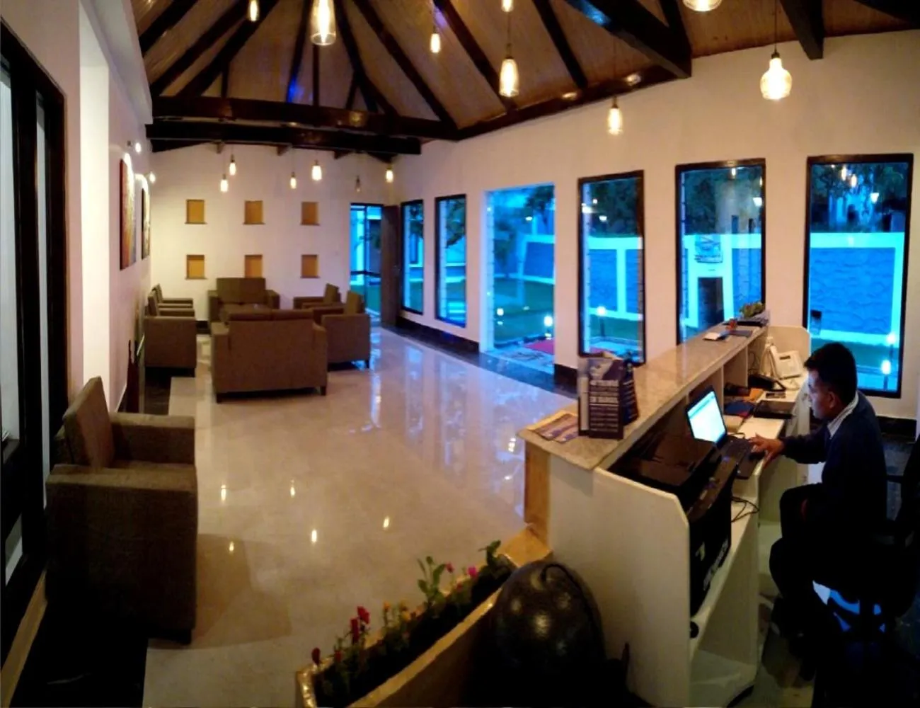 Lobby or reception in Hotel The Kargil