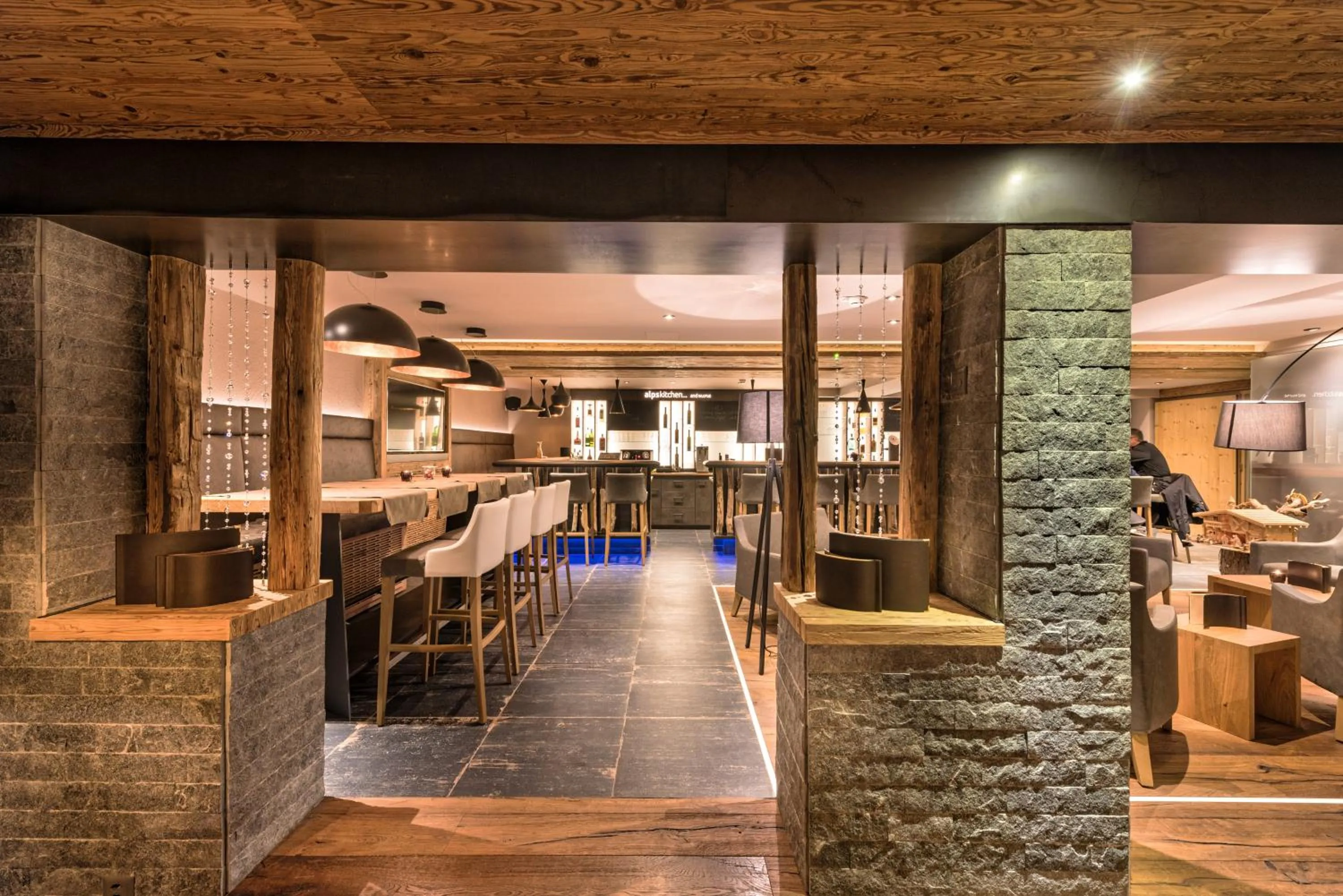 Lounge or bar in Hotel des Alpes