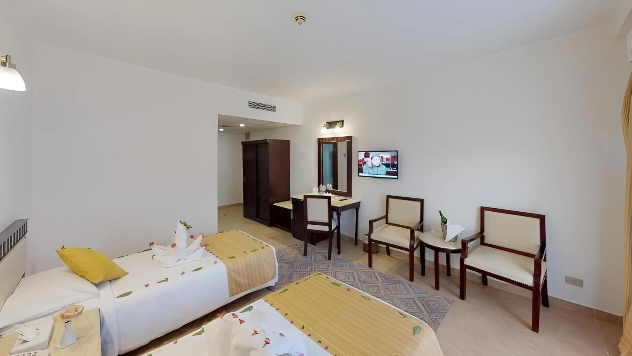 Bedroom, Bed in Falcon Naama Star Hotel