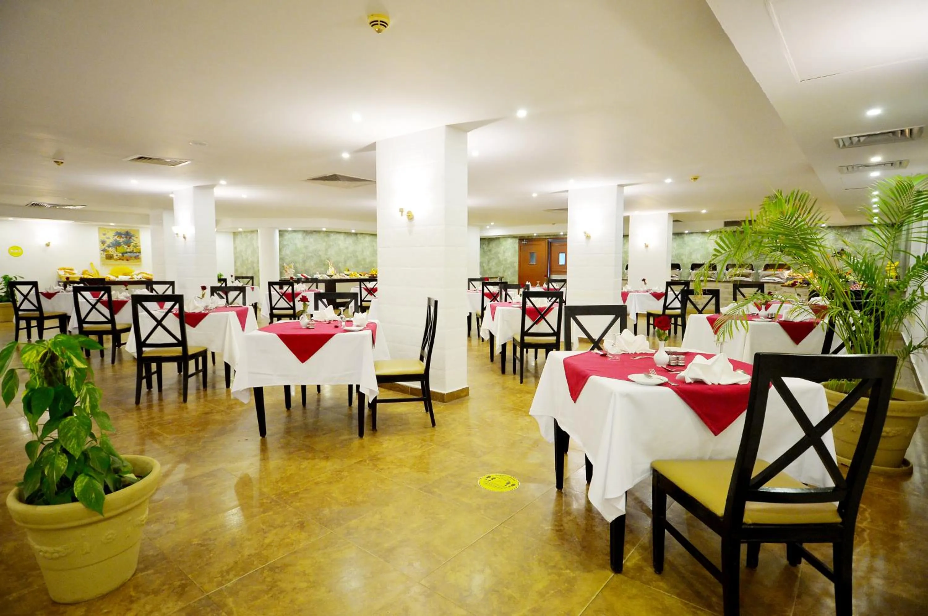 Restaurant/places to eat in Falcon Naama Star Hotel