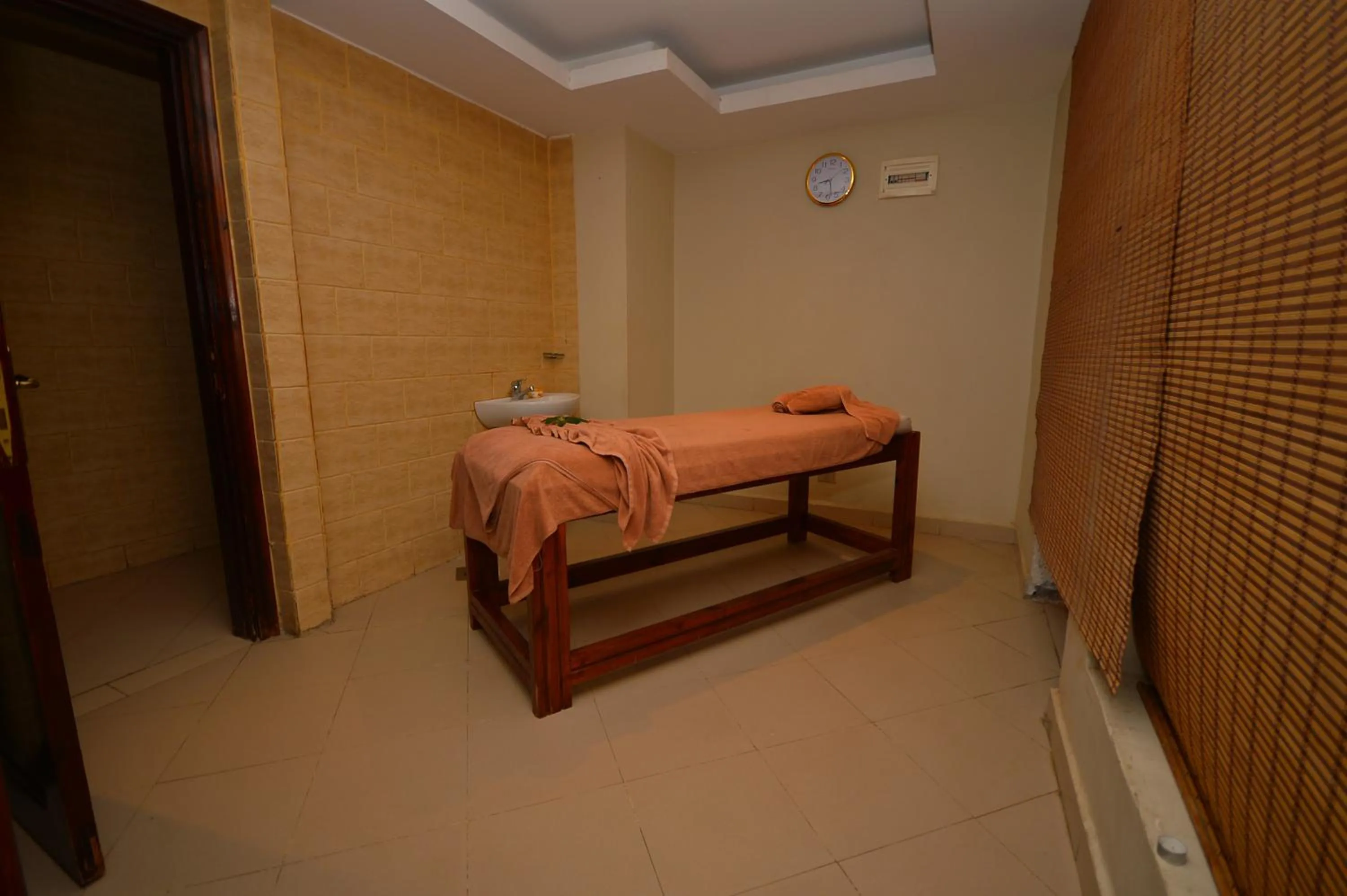 Massage in Falcon Naama Star Hotel
