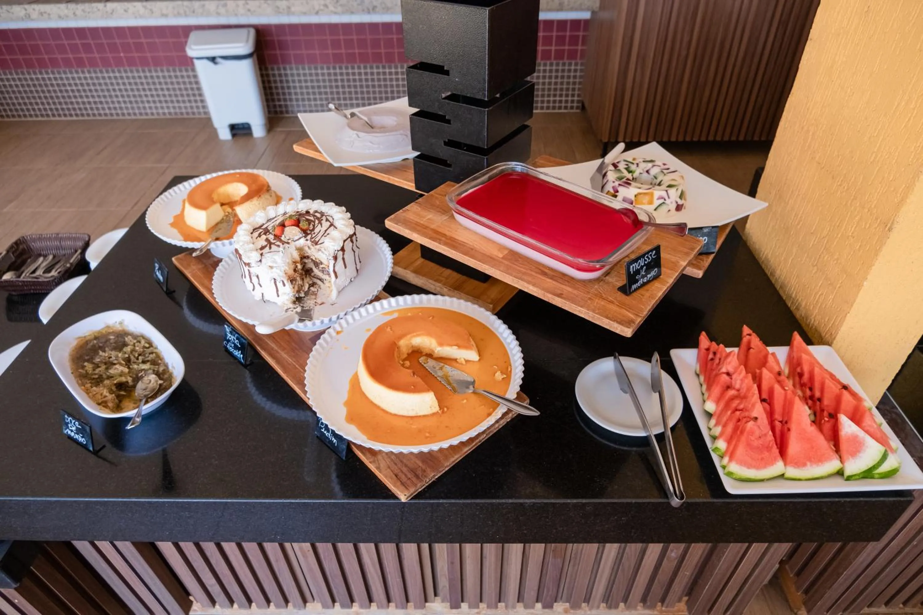 Restaurant/places to eat in Marina Flat - OFICIAL