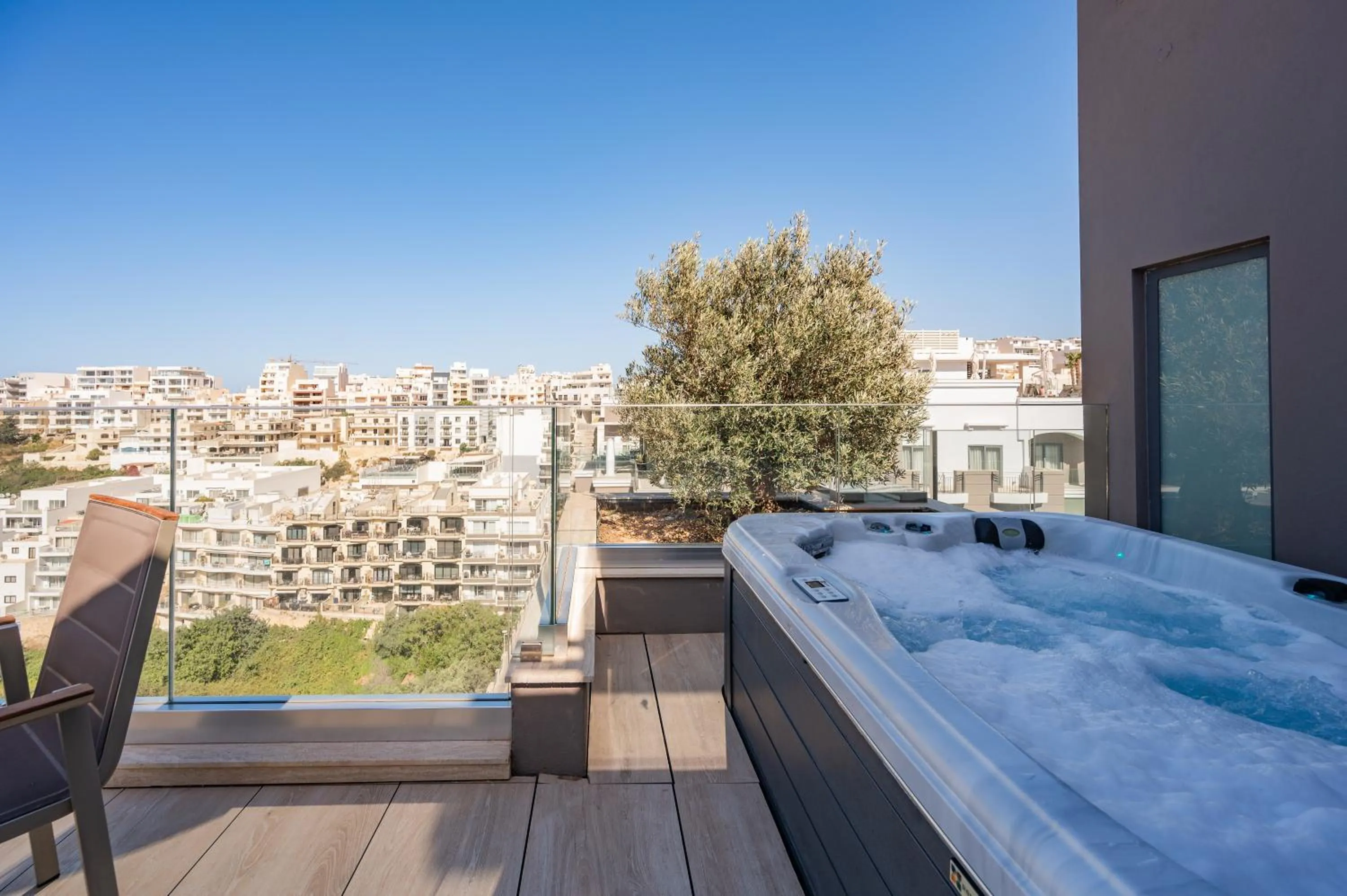 Day in Maritim Antonine Hotel & Spa