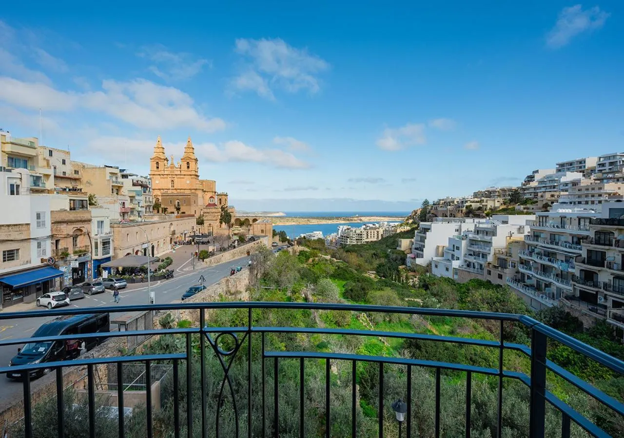 Maritim Antonine Hotel & Spa