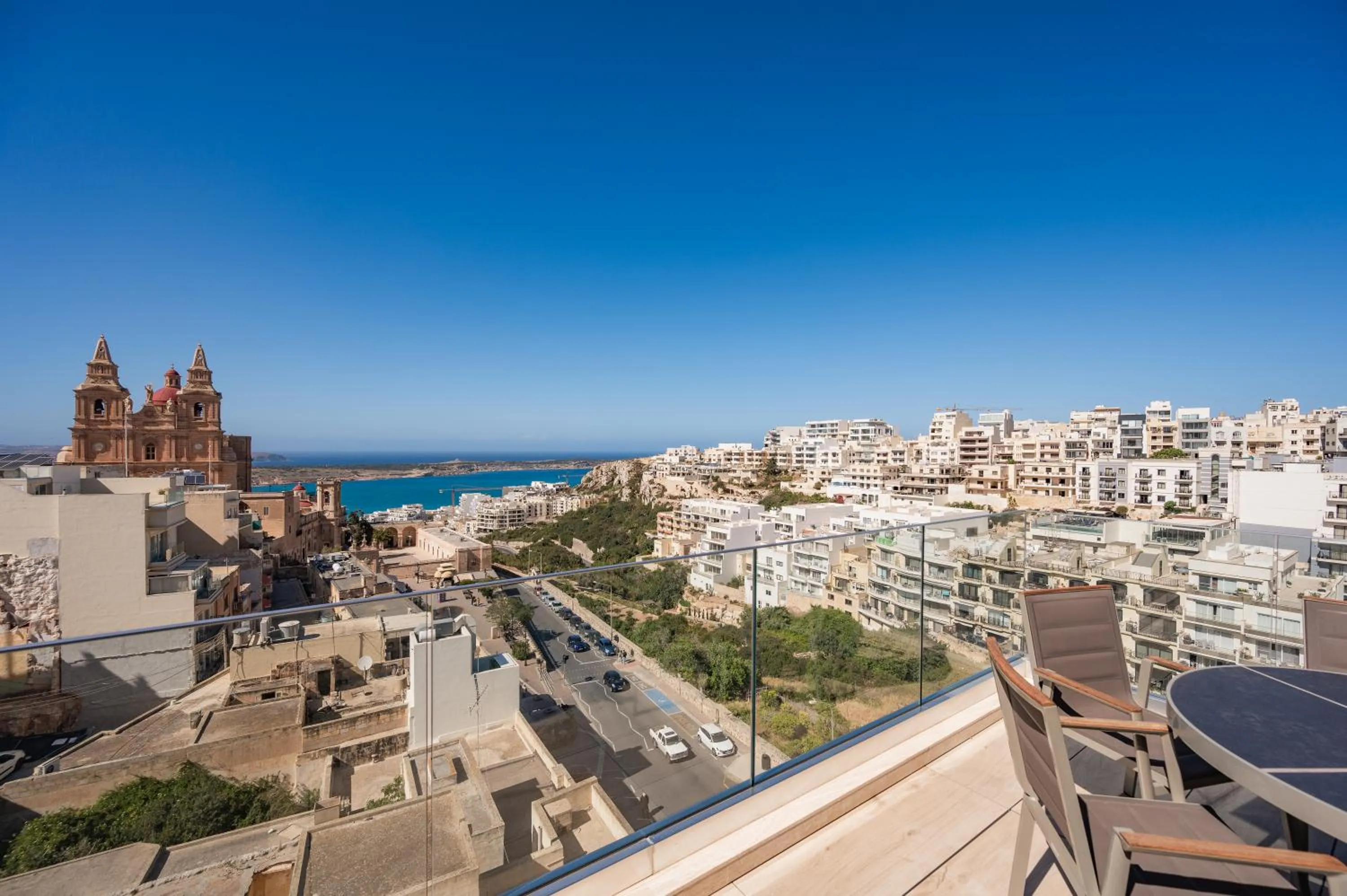 Day in Maritim Antonine Hotel & Spa