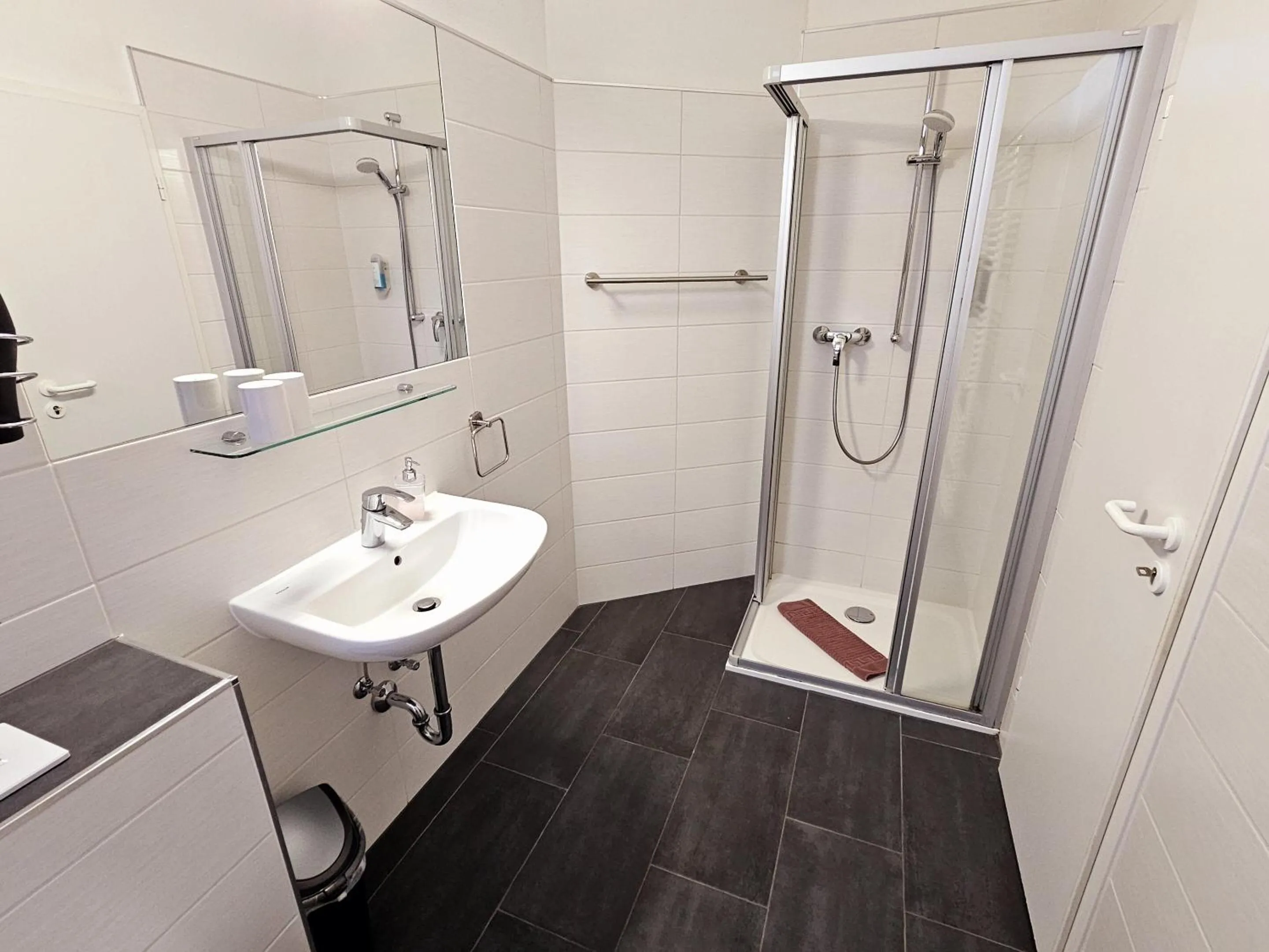 Bathroom in Parkhotel Senftenberg